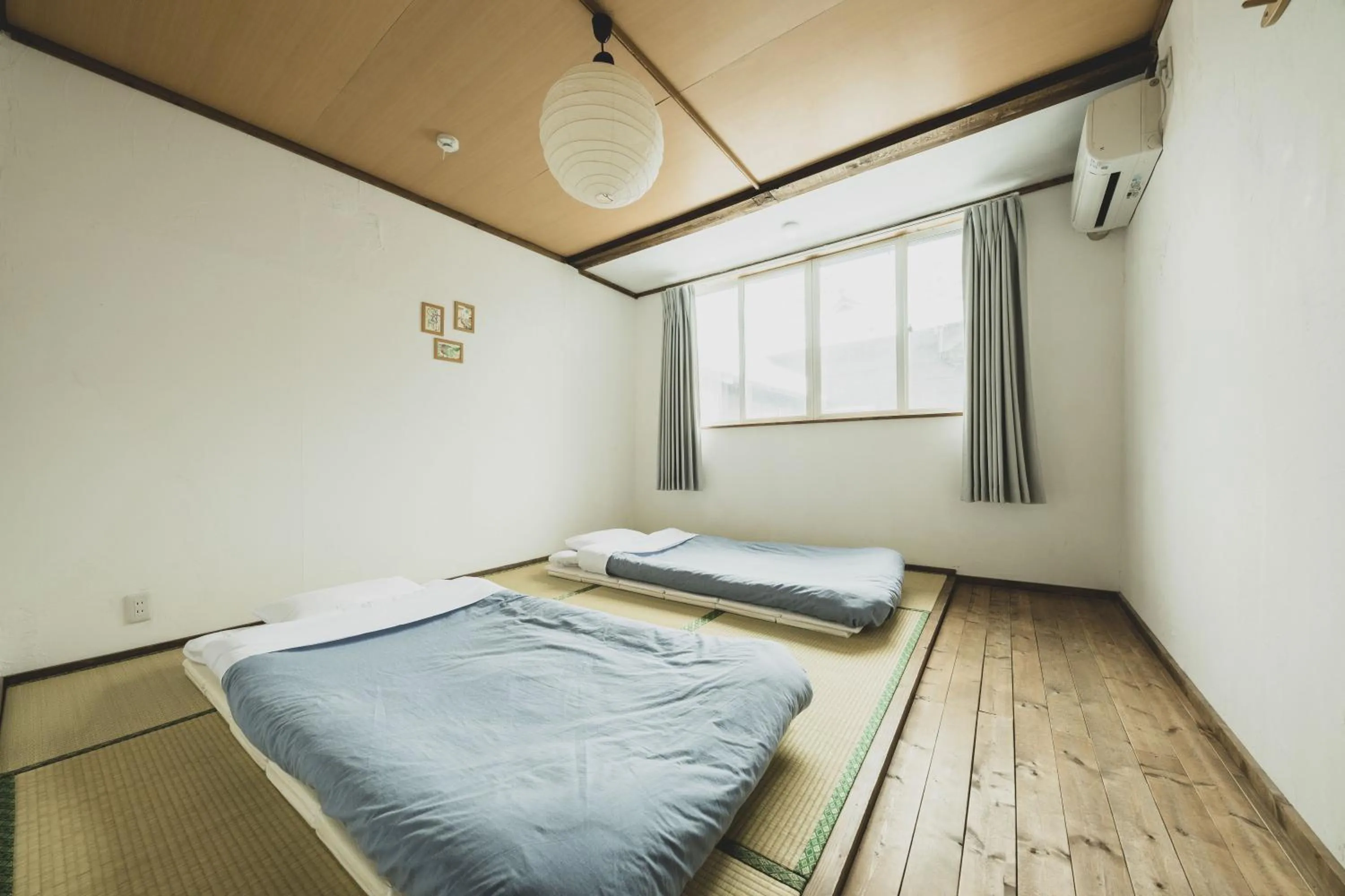 Bed in Otaru Tap Room & Hostel