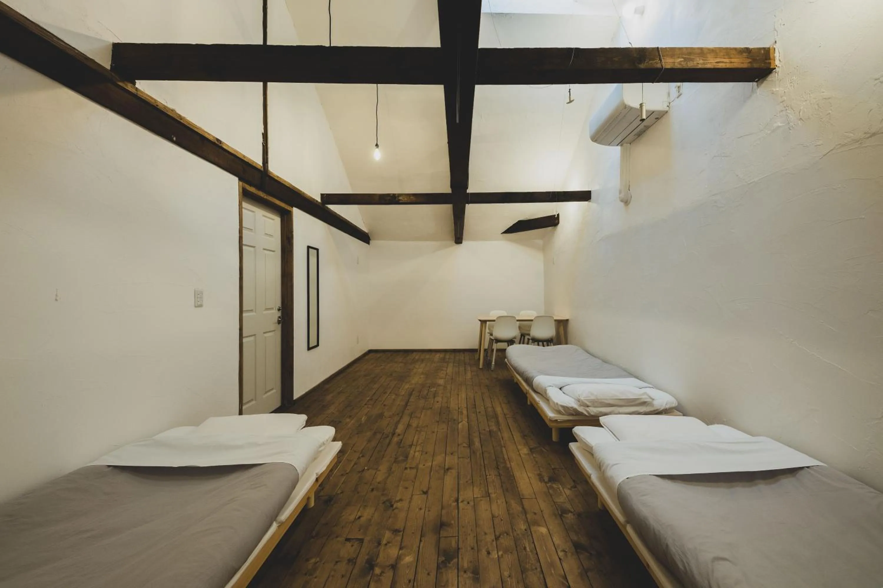 Bed in Otaru Tap Room & Hostel