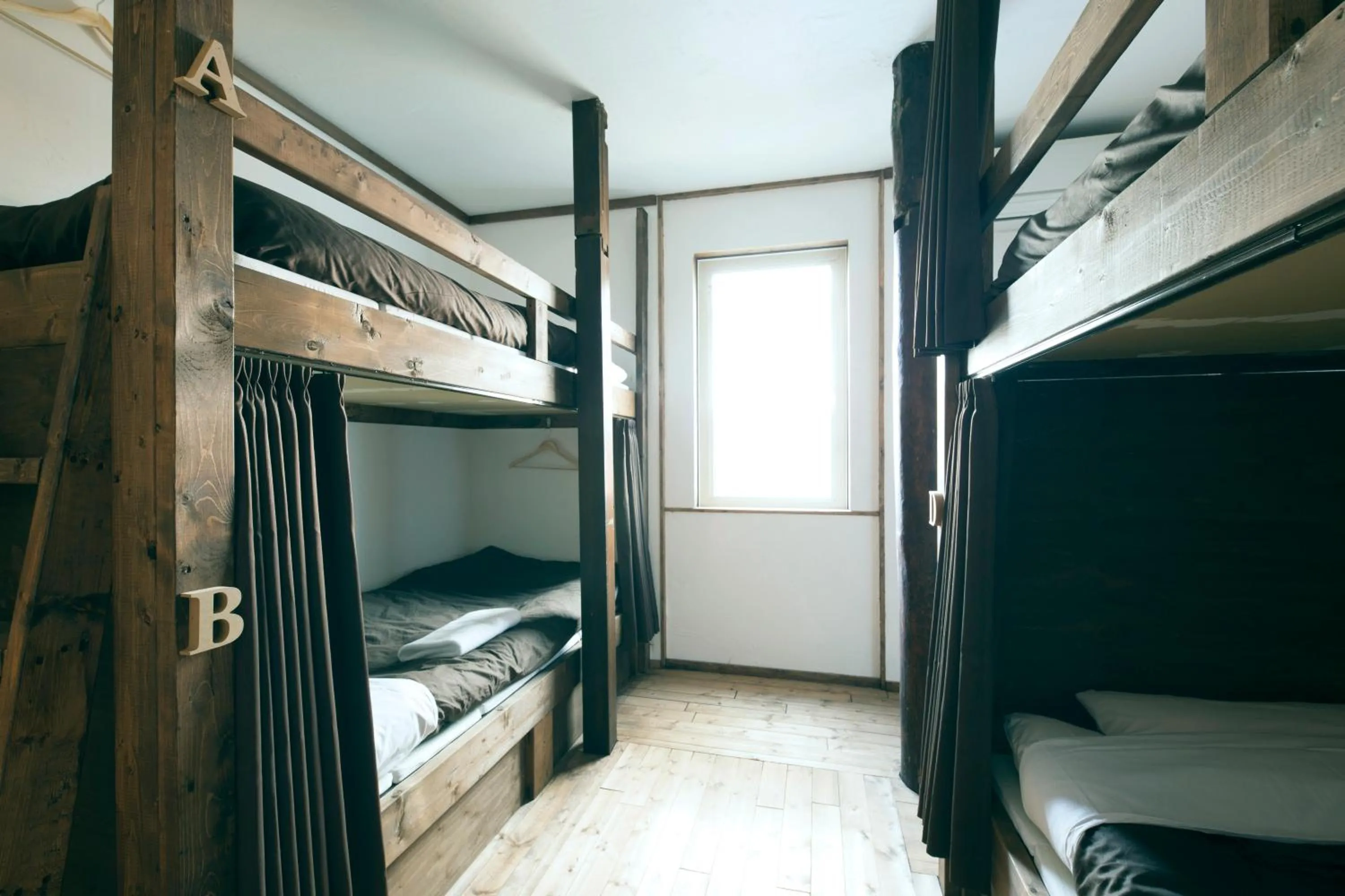 Photo of the whole room, Bed in Otaru Tap Room & Hostel