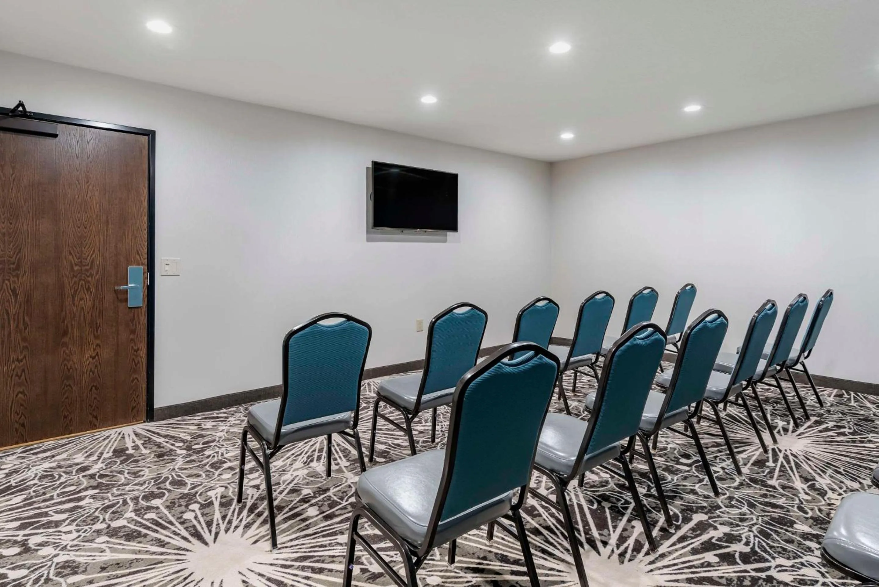 Meeting/conference room in Comfort Inn & Suites Tualatin - Lake Oswego South