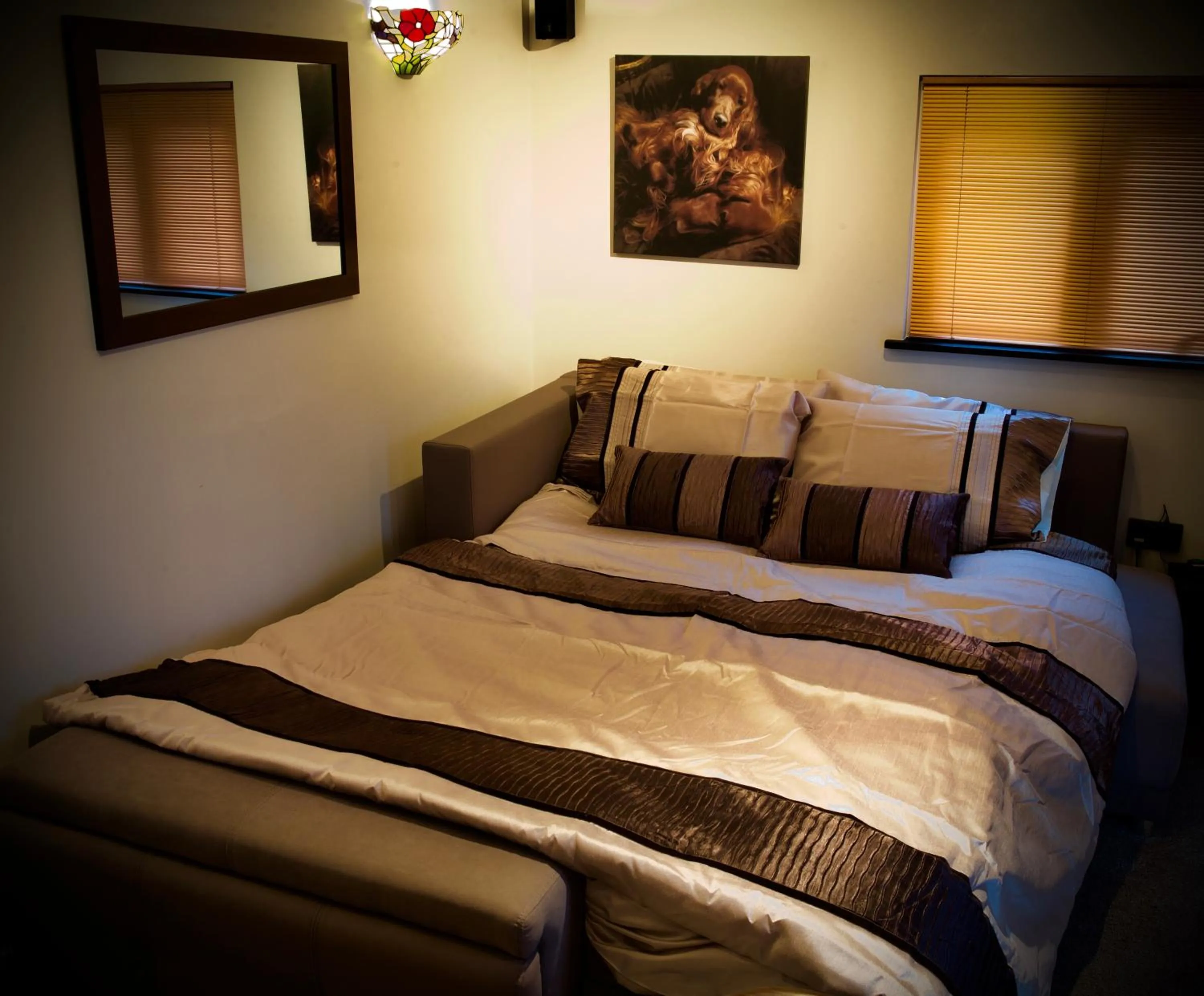 Bed in Luxurious Rural Cabin with Hot Tub