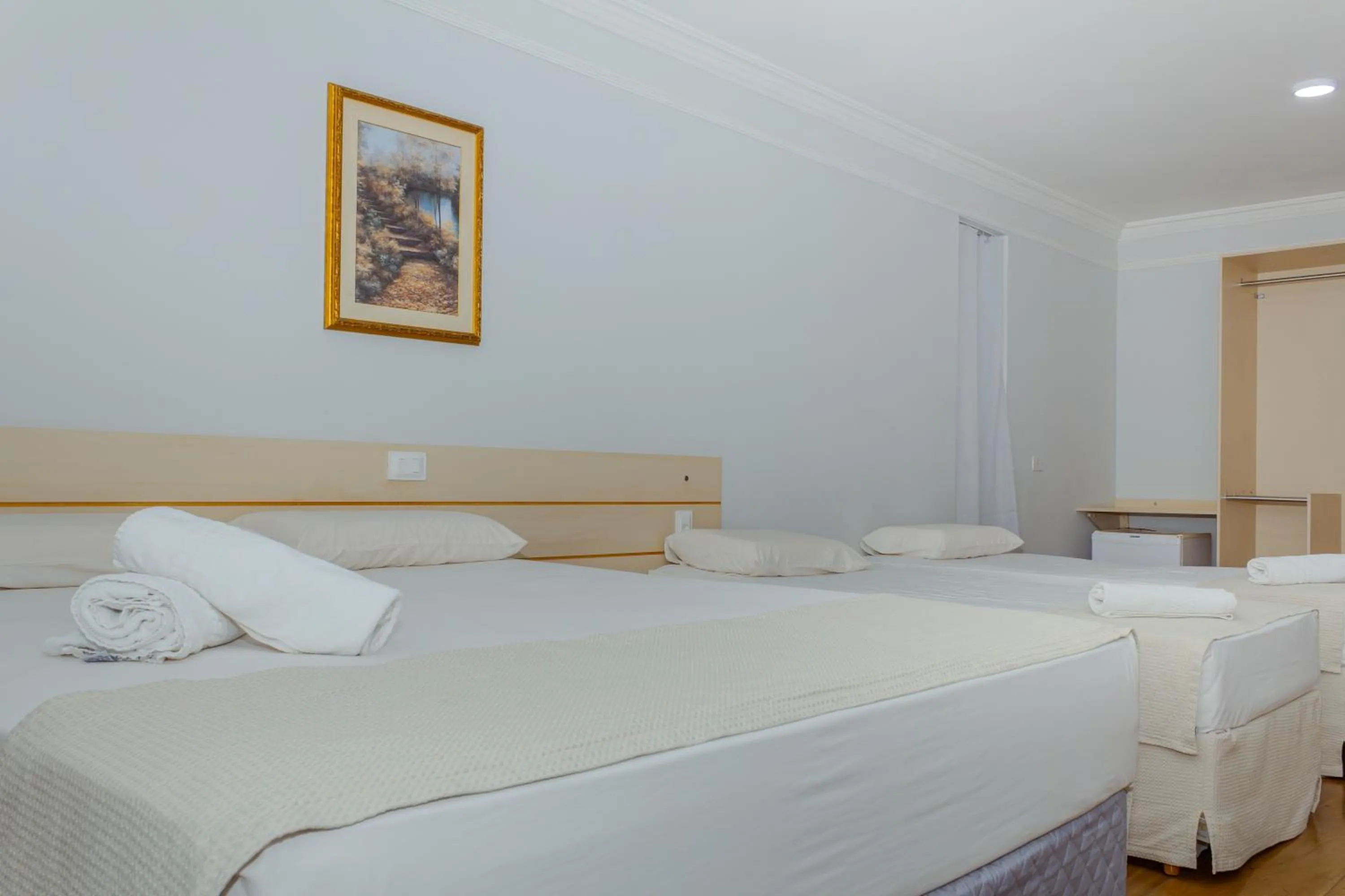 Bed in Harbor Buriti Hotel