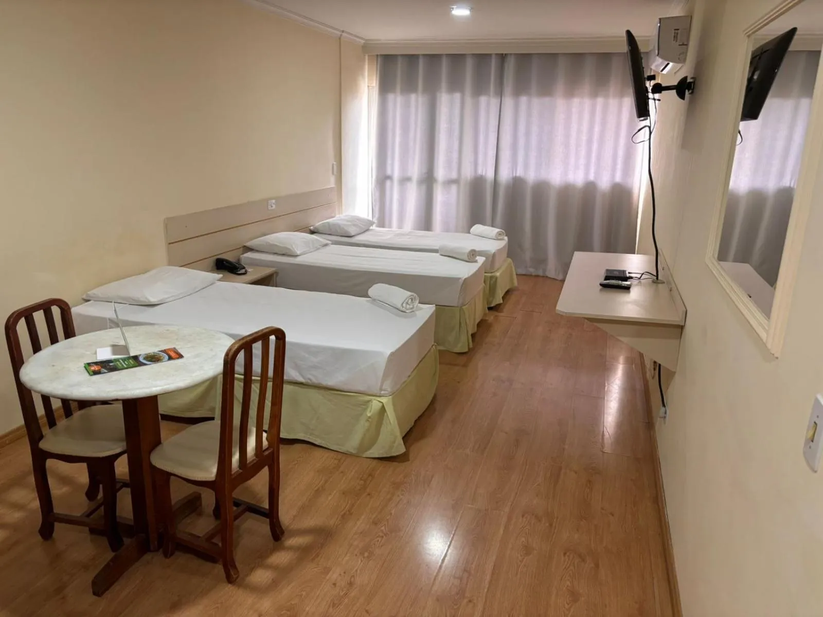 Bed in Harbor Buriti Hotel