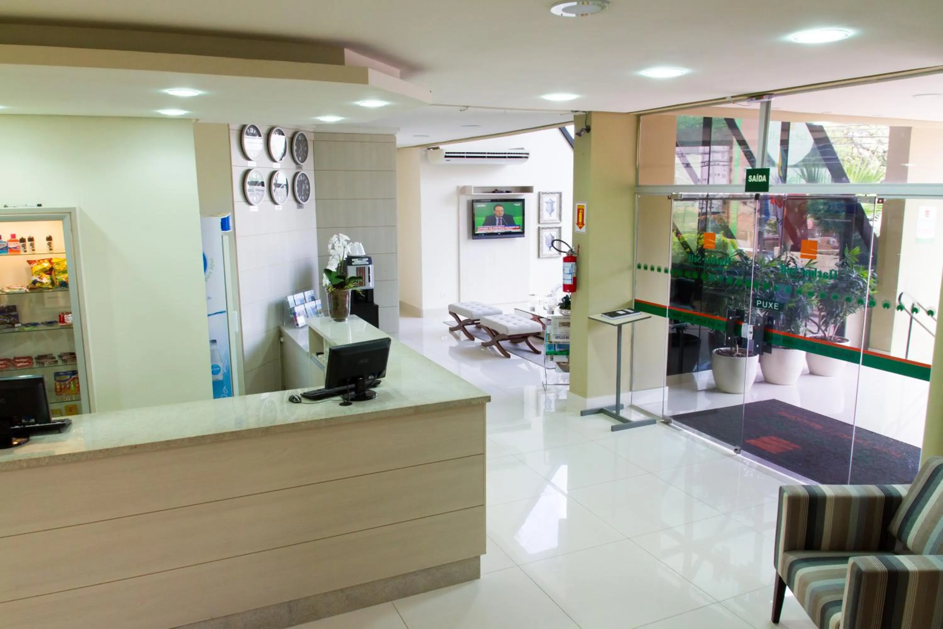 Lobby or reception in Harbor Buriti Hotel