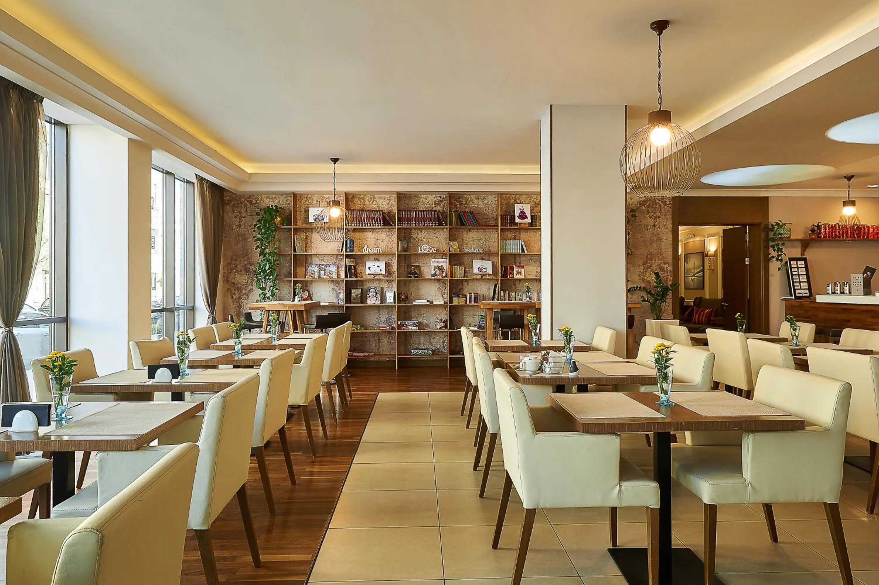 Restaurant/places to eat in Radisson Blu Hotel, Kyiv Podil City Centre