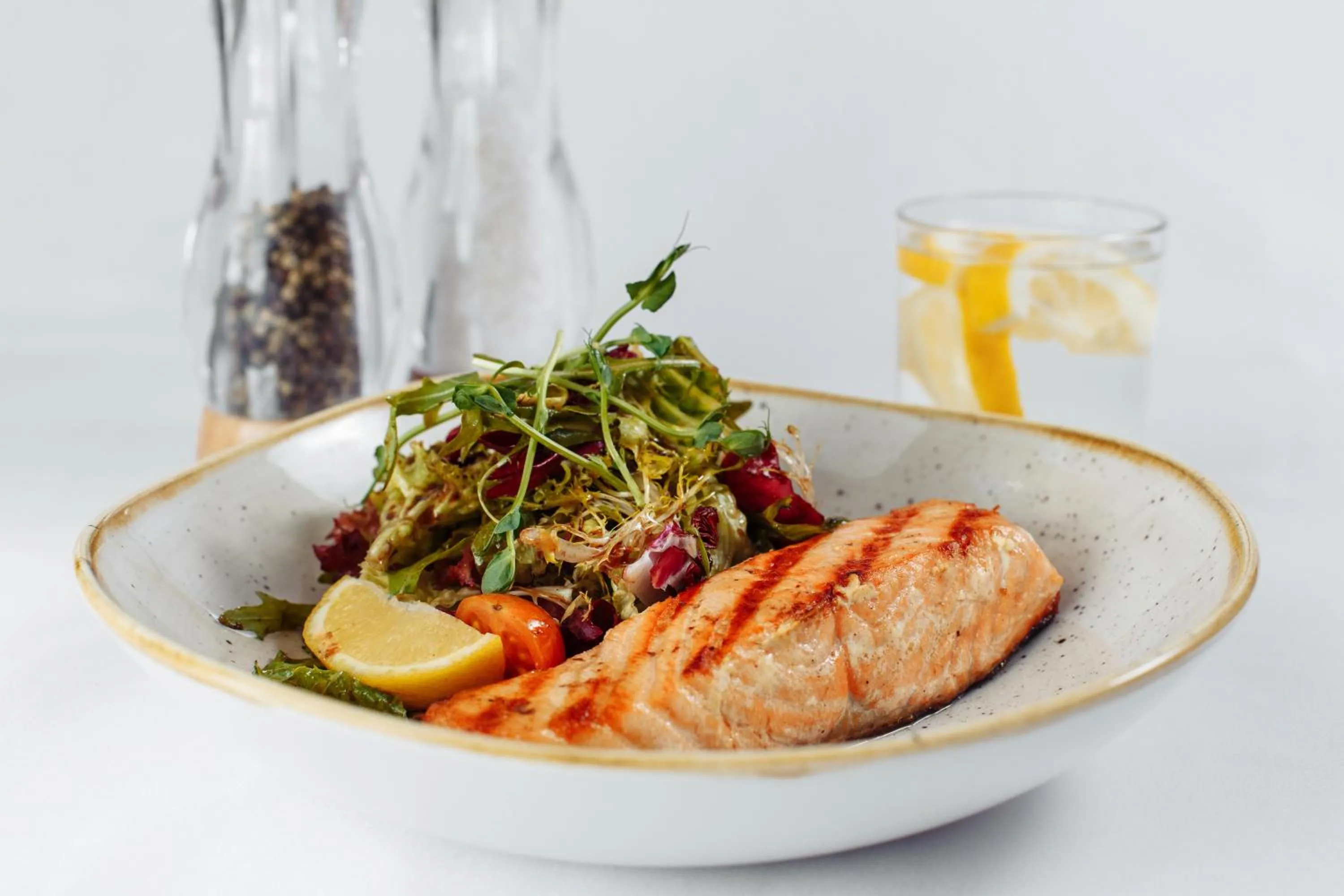 Restaurant/places to eat in Radisson Blu Hotel, Kyiv Podil City Centre