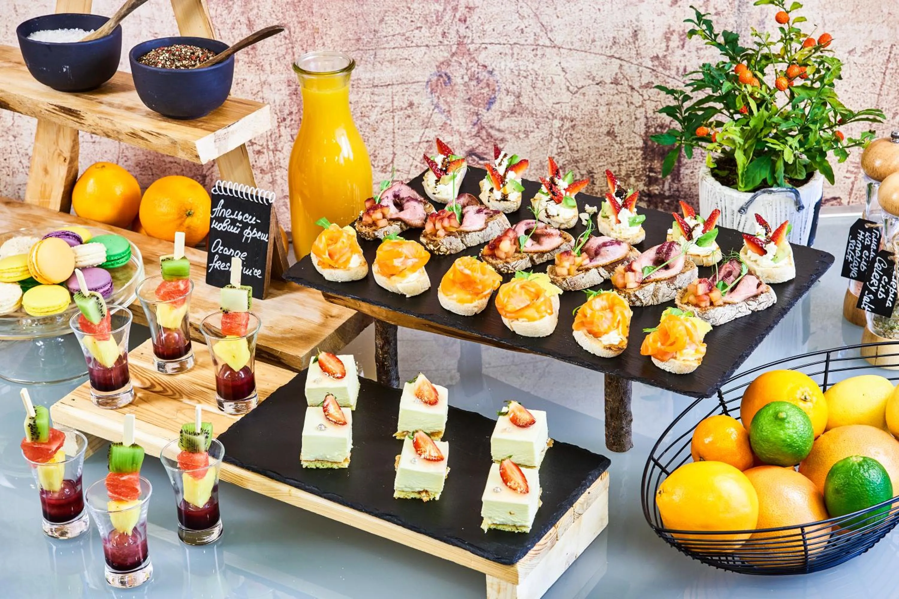 Food and drinks in Radisson Blu Hotel, Kyiv Podil City Centre