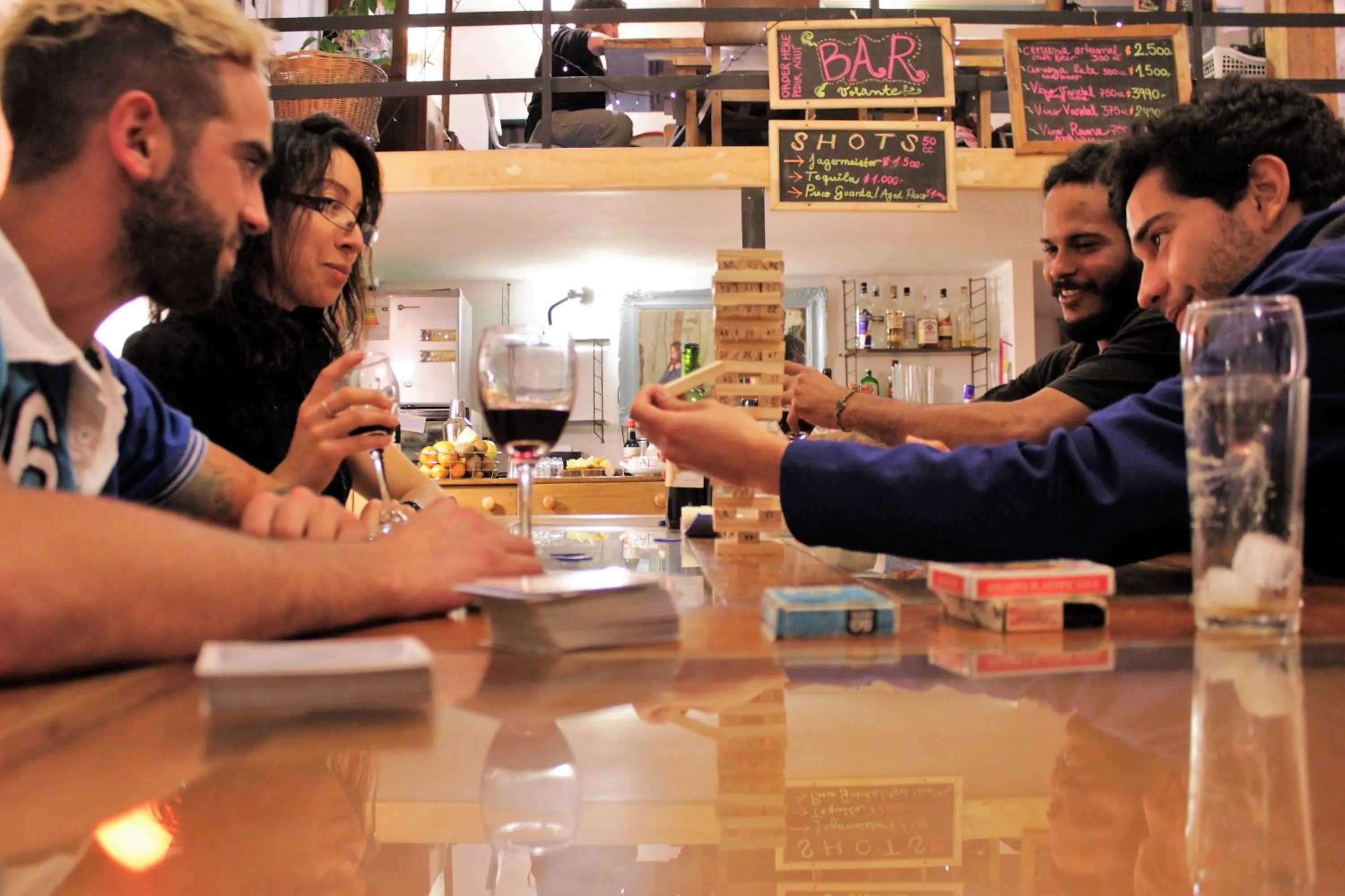 Lounge or bar in Casa Volante Hostal