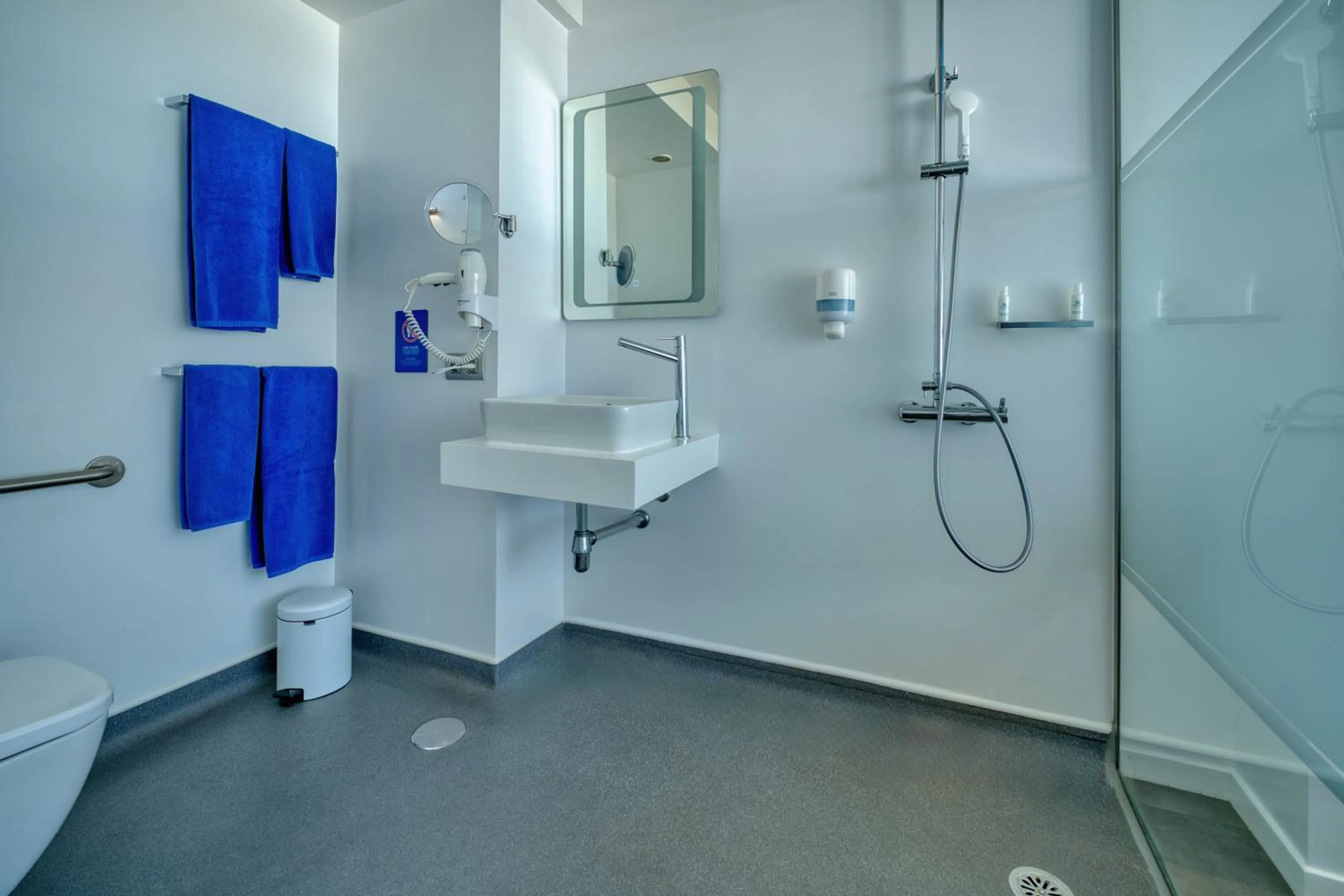 Shower in Hotel Boutique La Marquesina - Adults Only