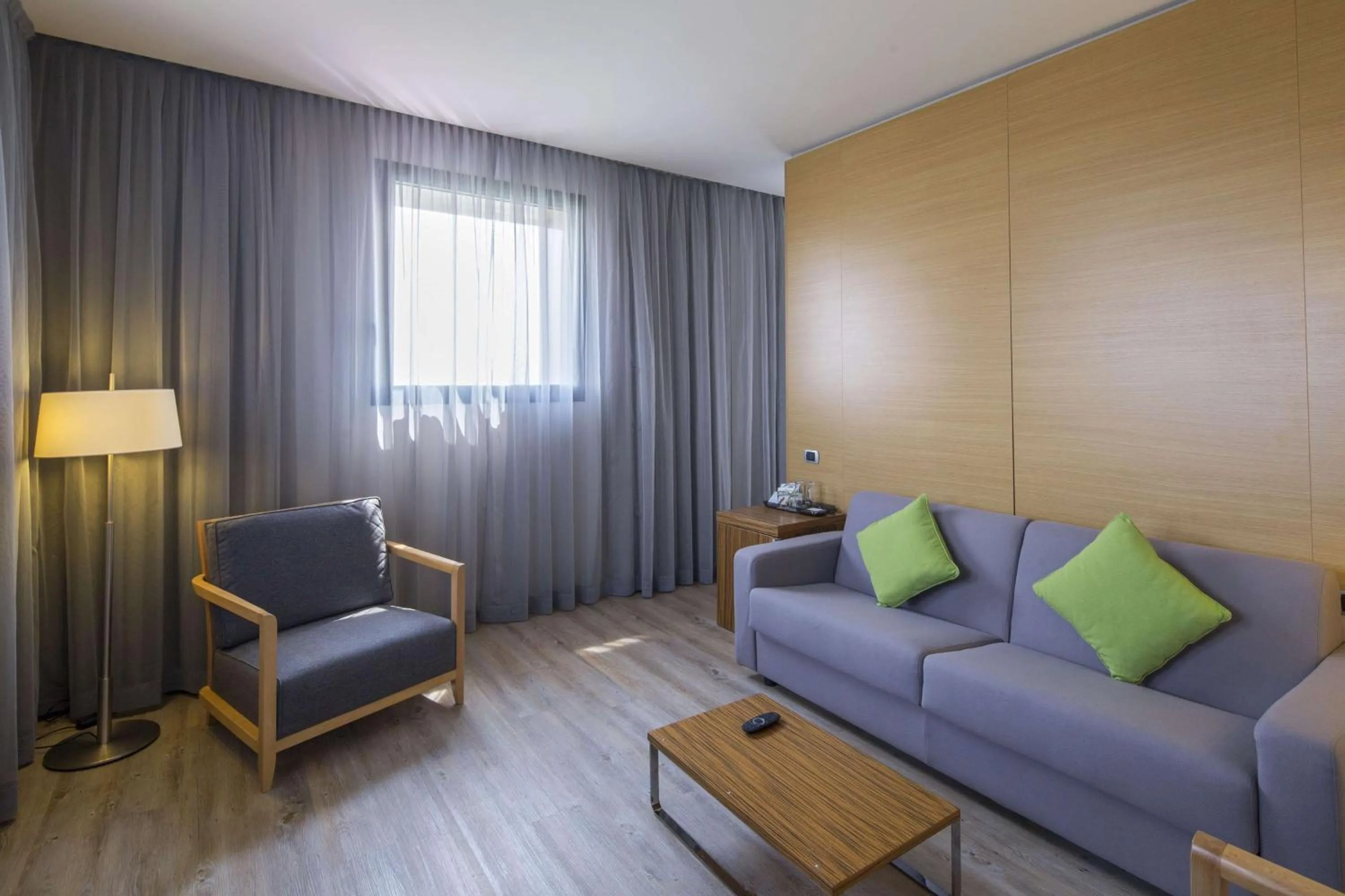 Photo of the whole room in NH Milano Fiera