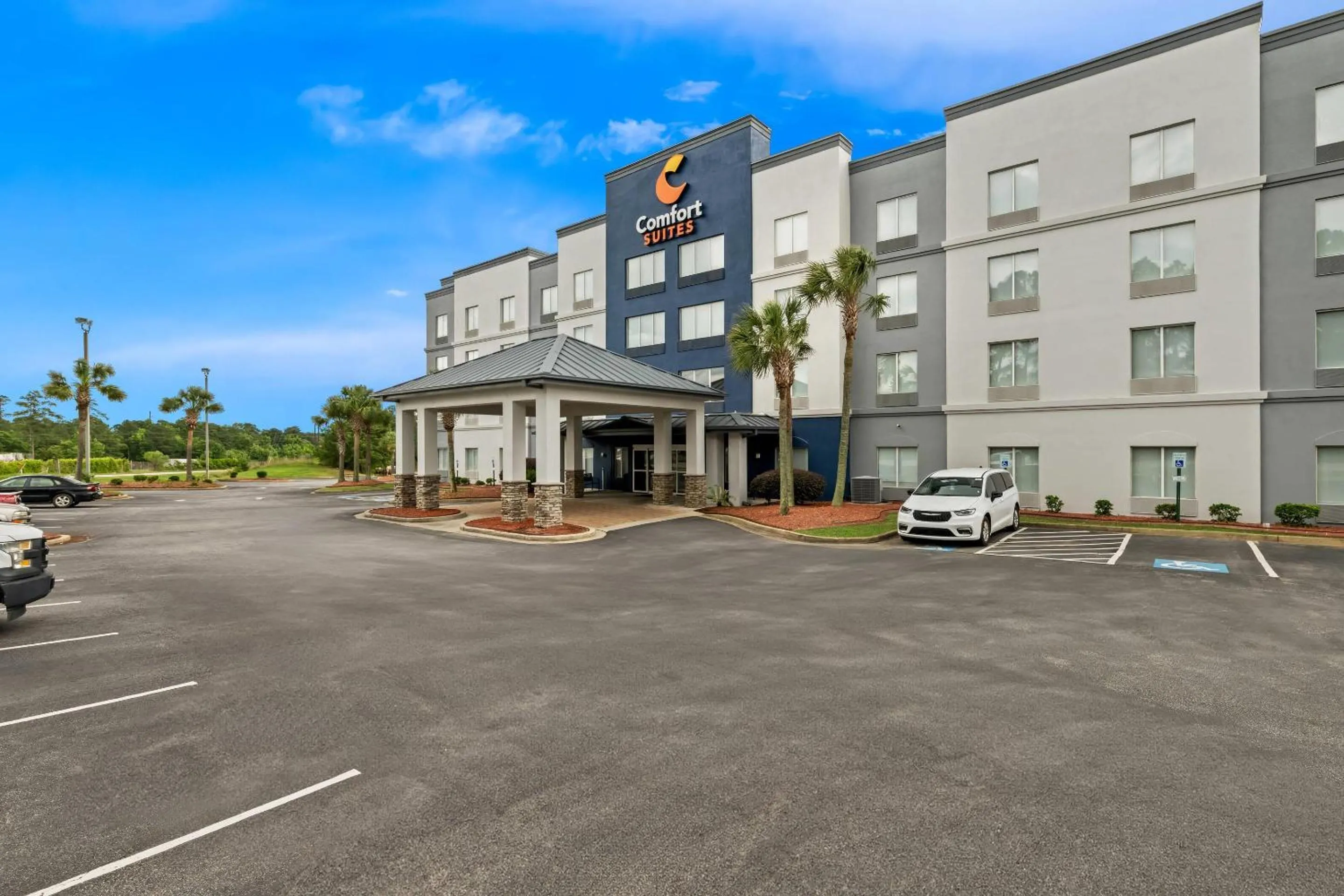 Property building in Comfort Suites Columbia at Harbison