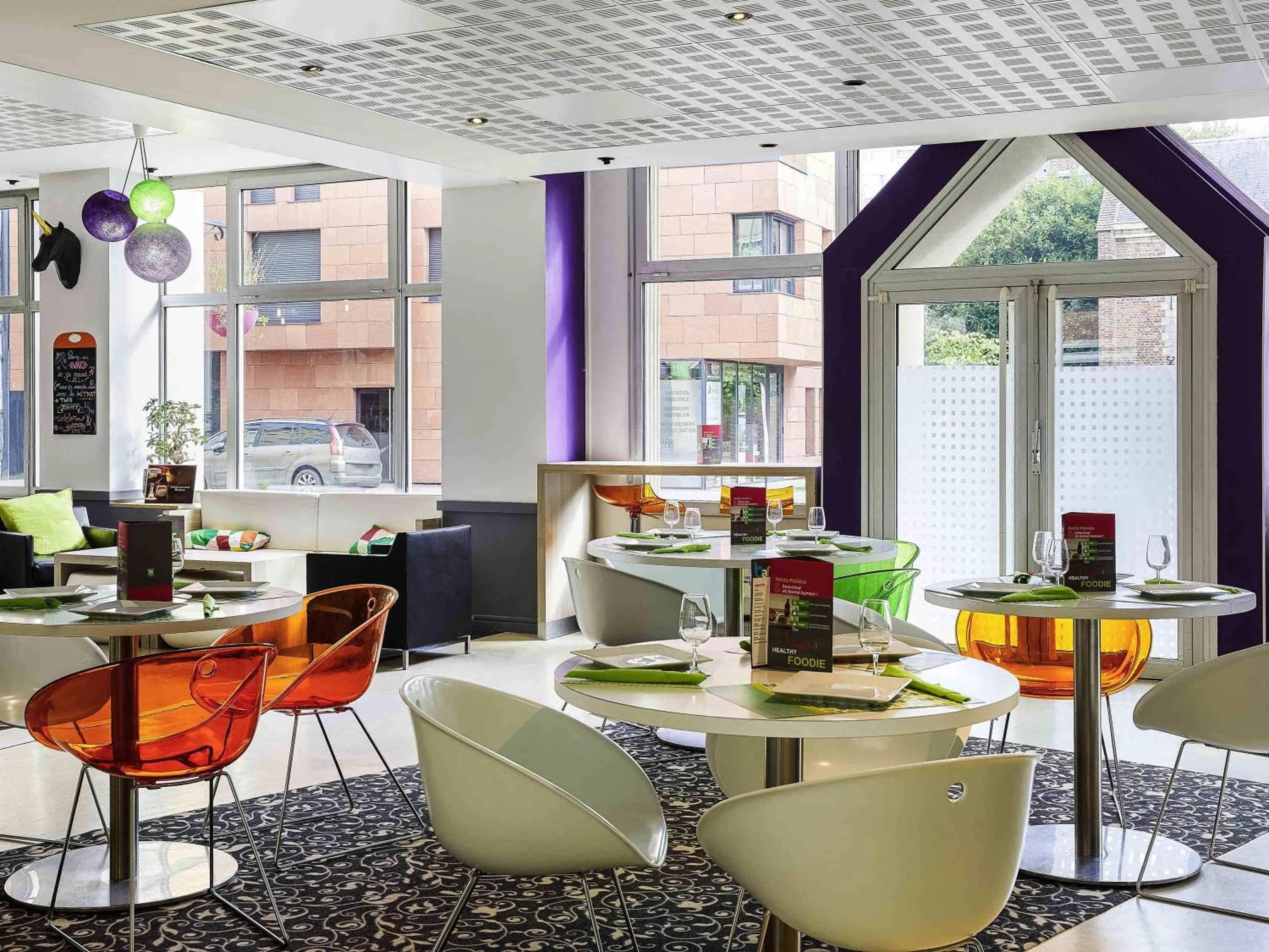 Lounge or bar in ibis Styles Lille Centre Gare Beffroi