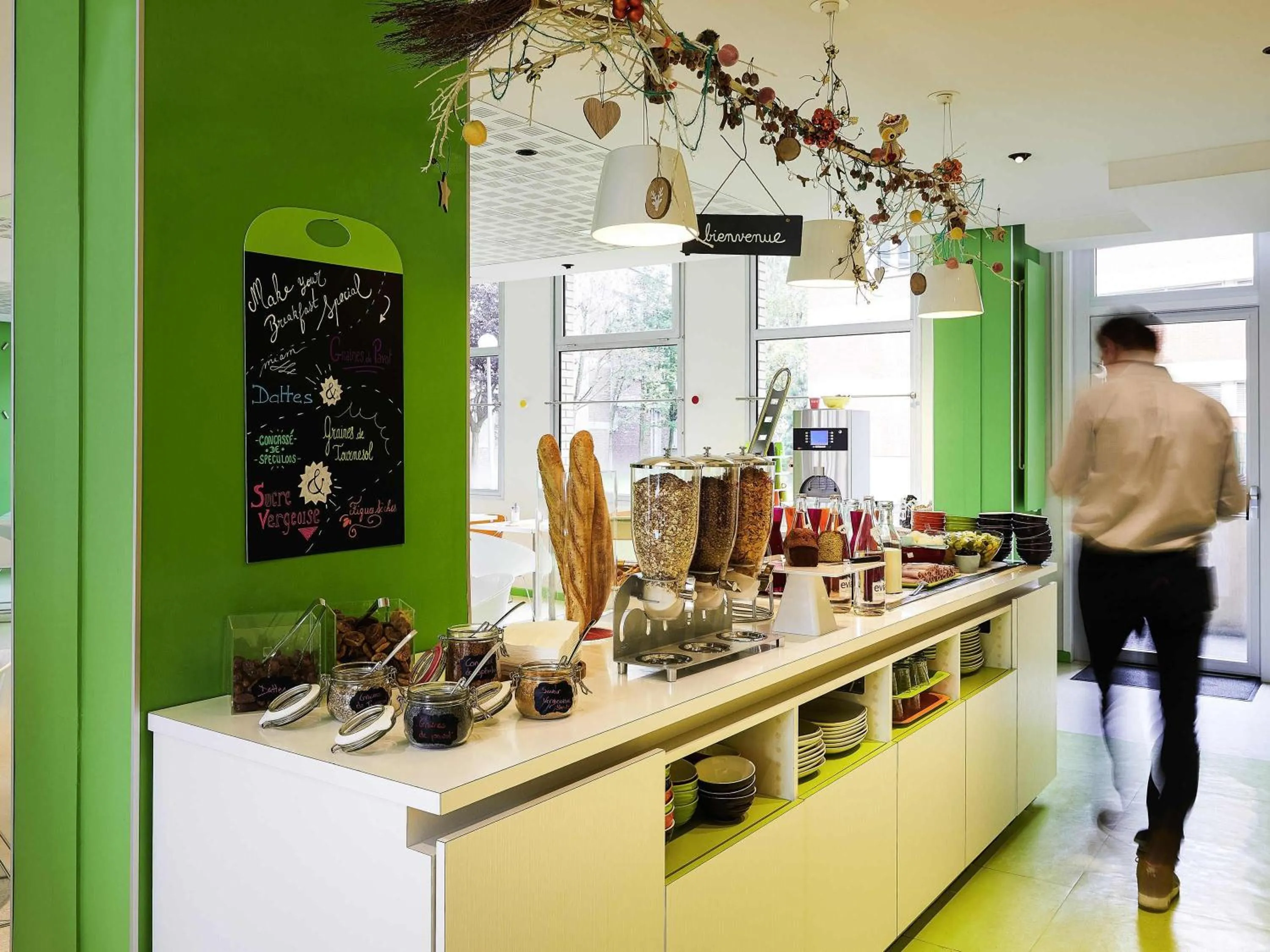 Breakfast in ibis Styles Lille Centre Gare Beffroi