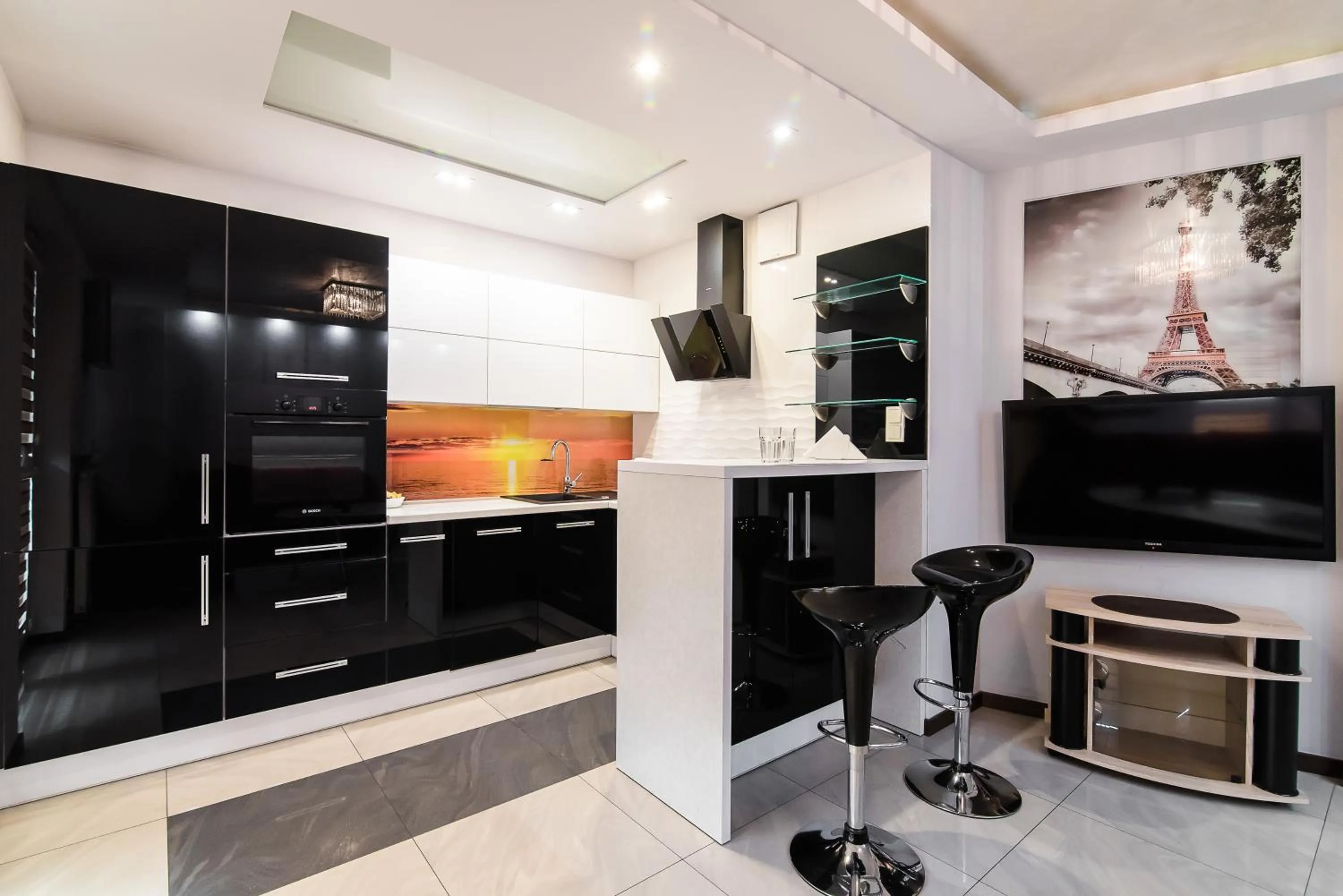 Kitchen or kitchenette in NotaBene Wola Apartment