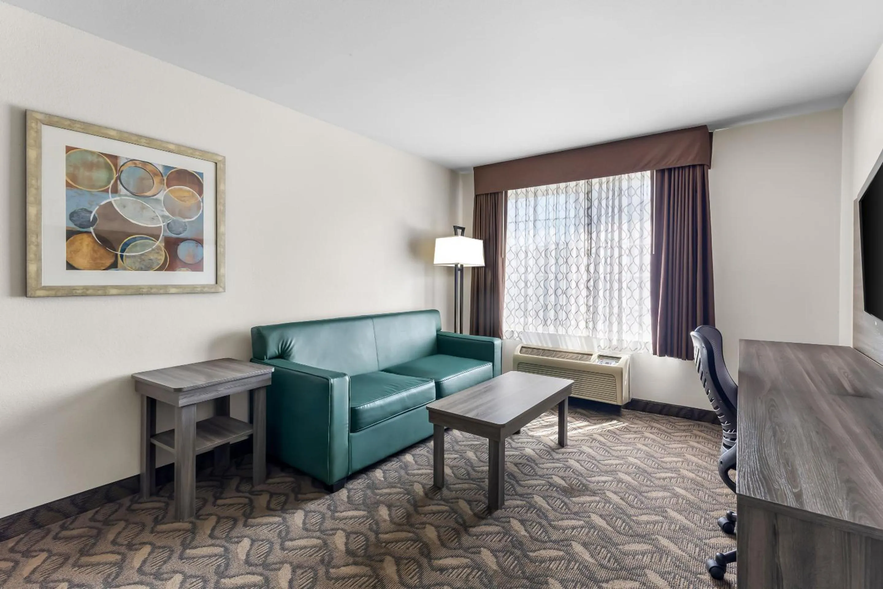 Quality Inn & Suites Salt Lake City Airport West