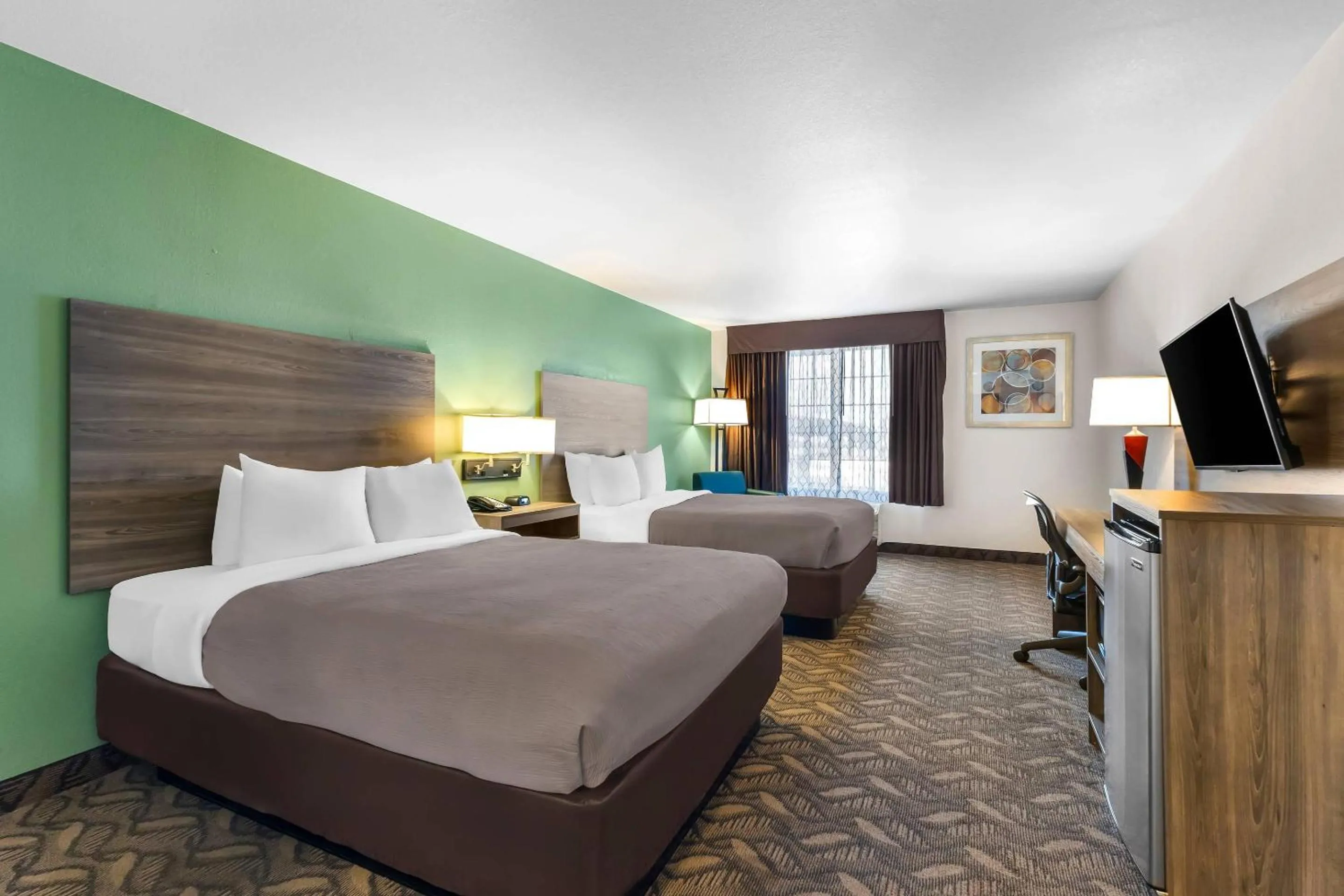 Bedroom, Bed in Quality Inn & Suites Salt Lake City Airport West
