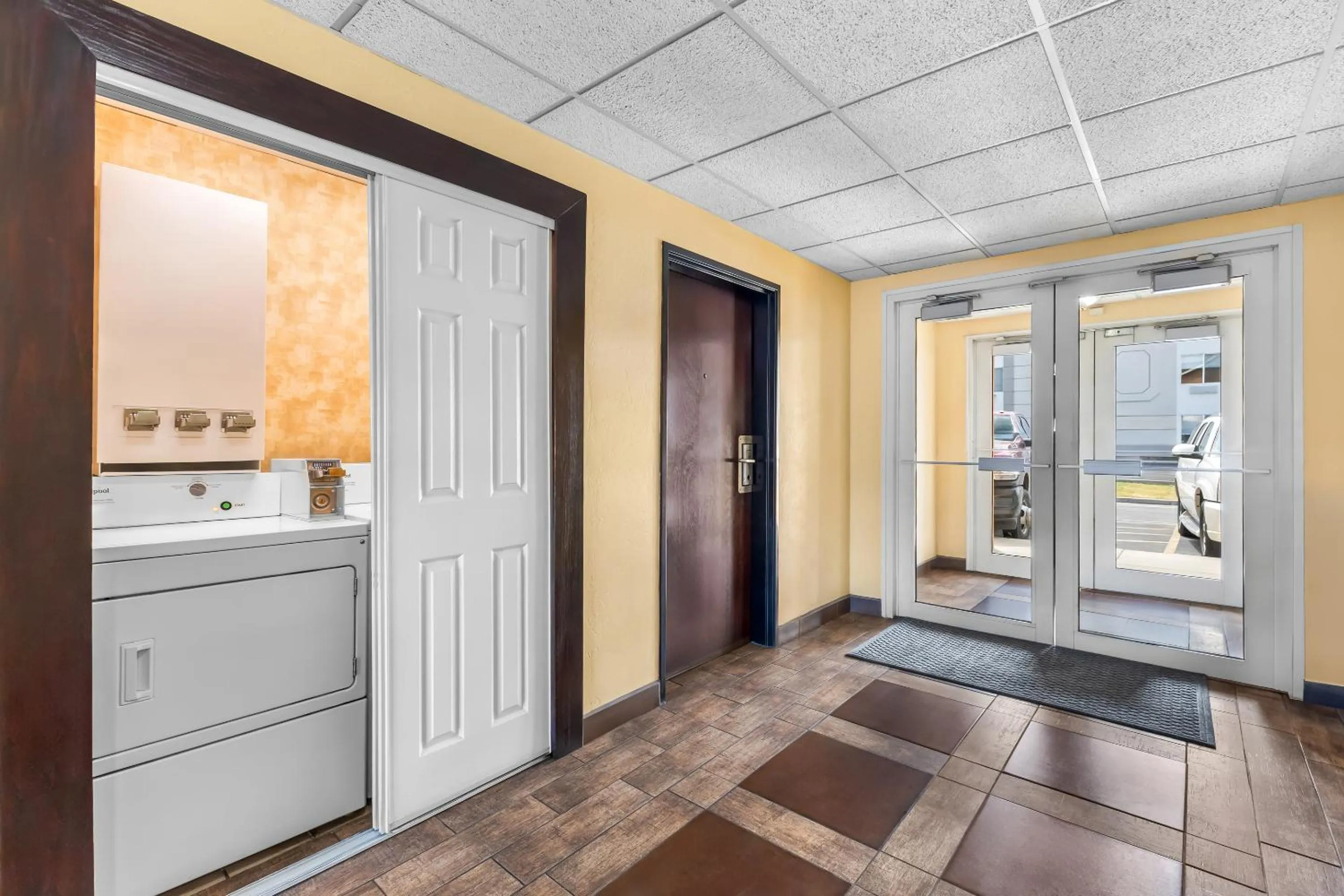 Quality Inn & Suites Salt Lake City Airport West