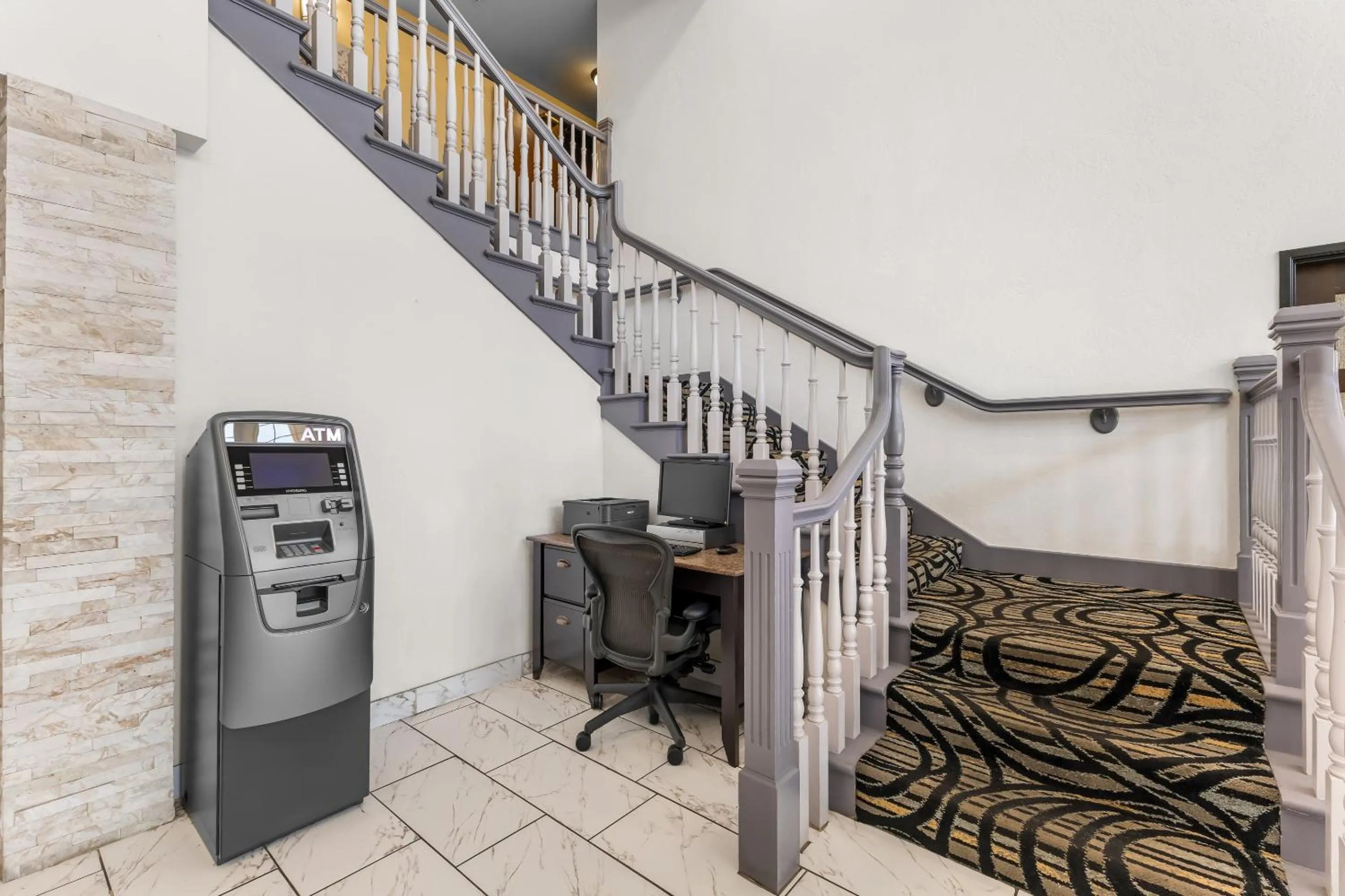 Quality Inn & Suites Salt Lake City Airport West