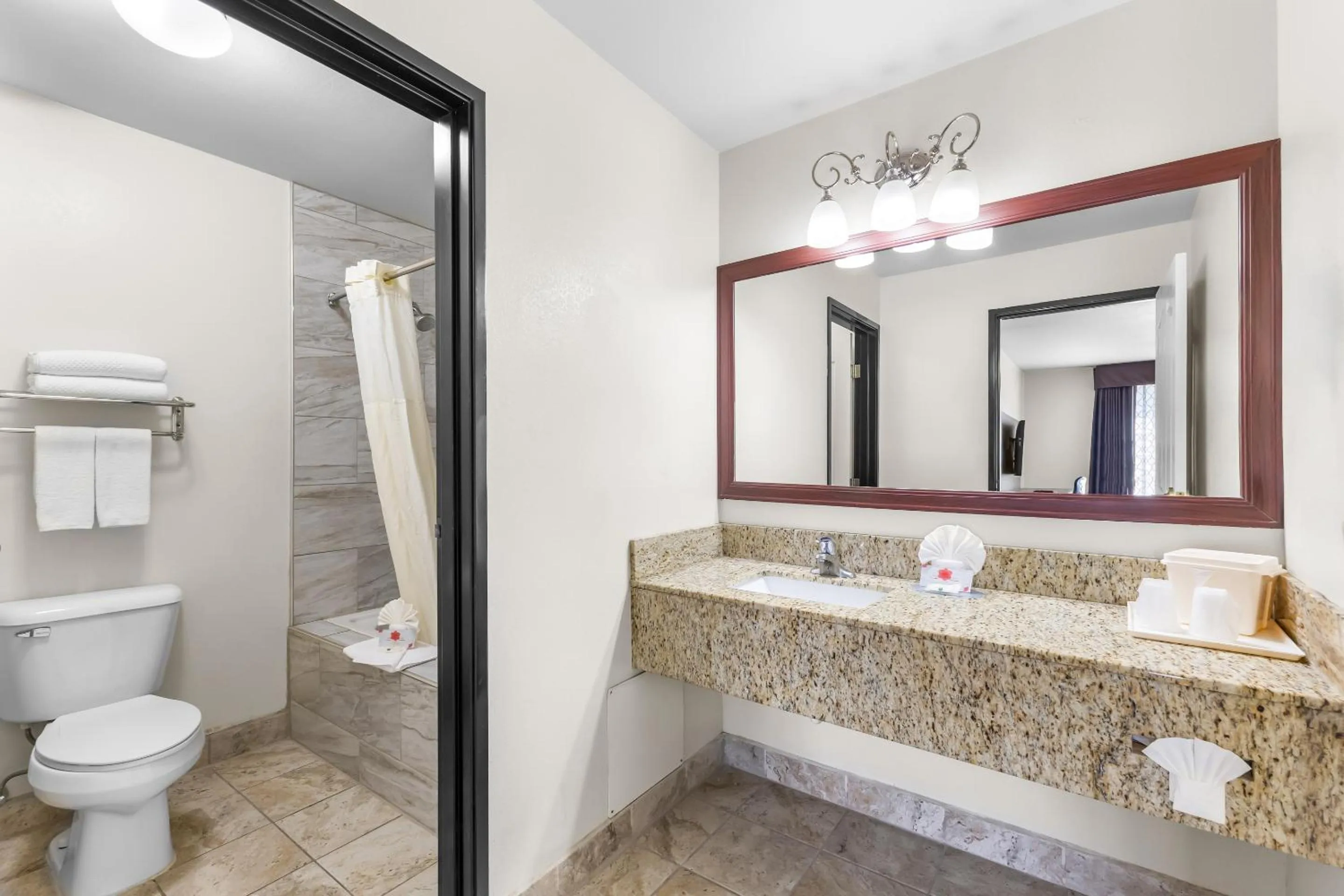 Quality Inn & Suites Salt Lake City Airport West