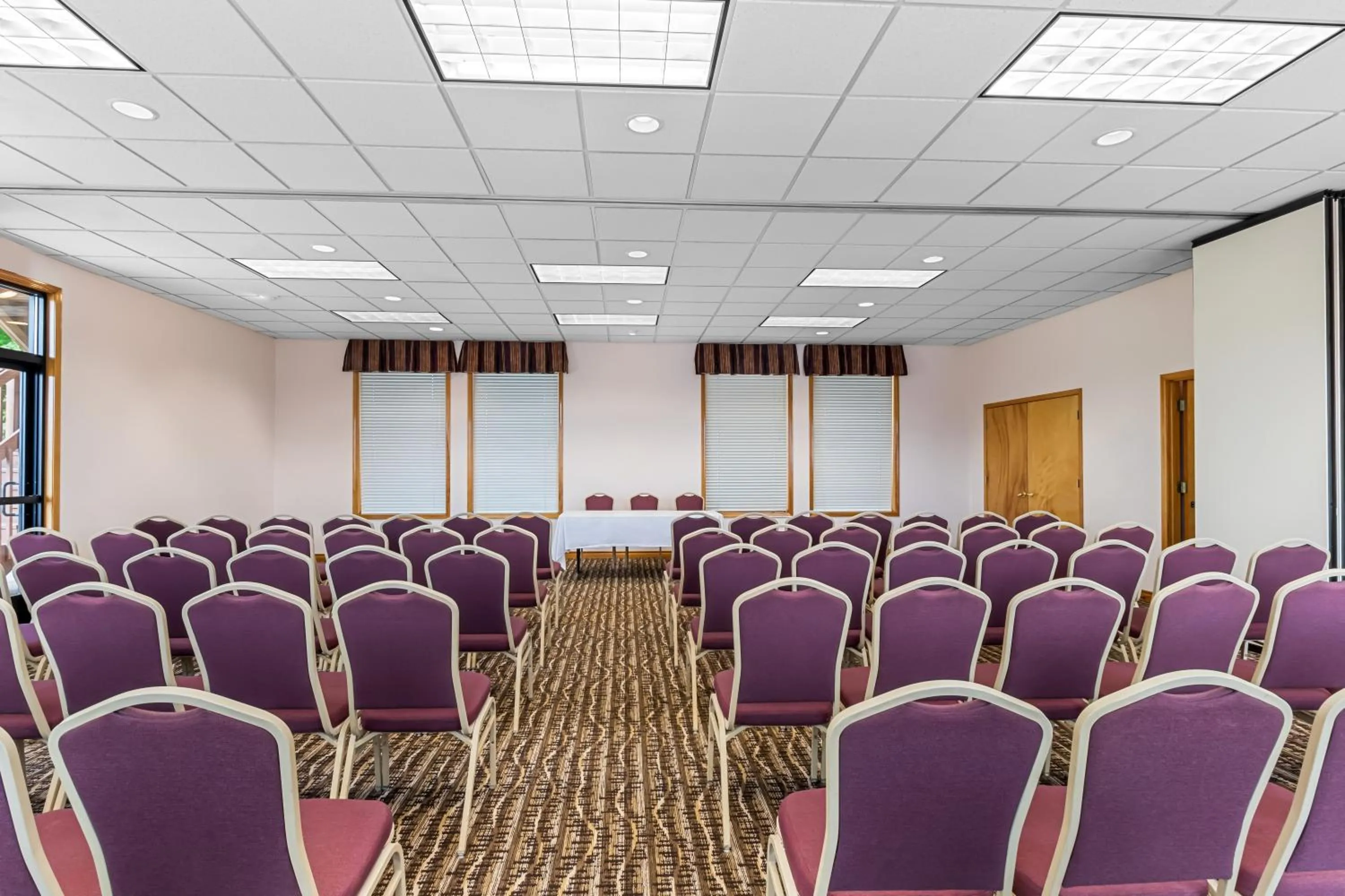 Meeting/conference room in Quality Inn & Suites Vancouver - Hazel Dell
