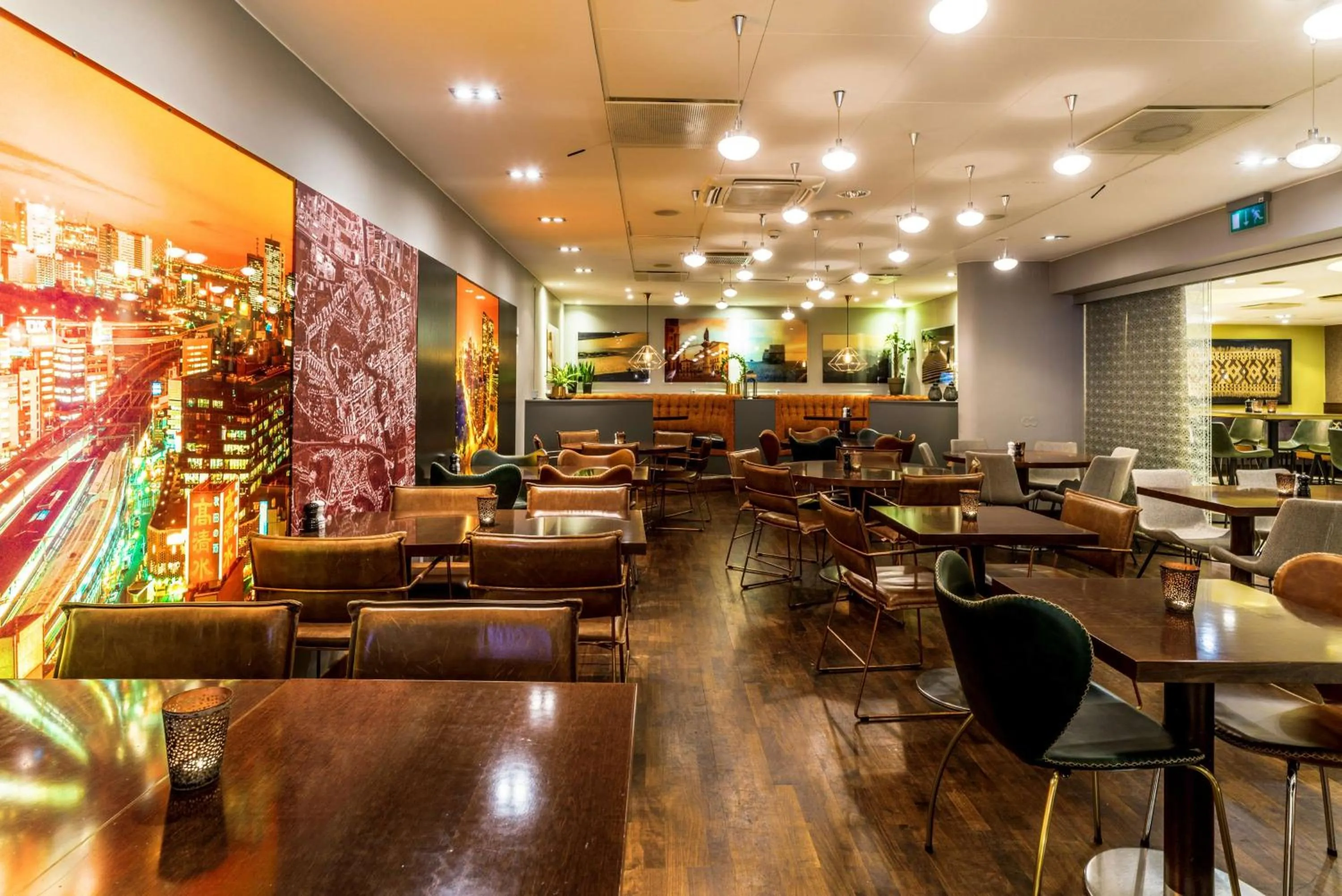 Restaurant/places to eat in Scandic Stora Hotellet