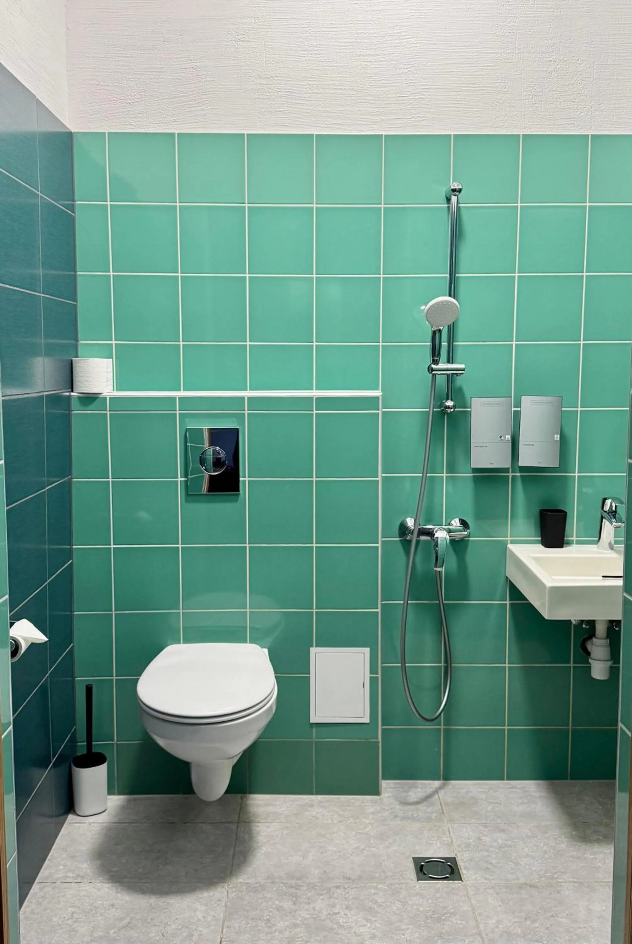 Bathroom in Zeit Hotel