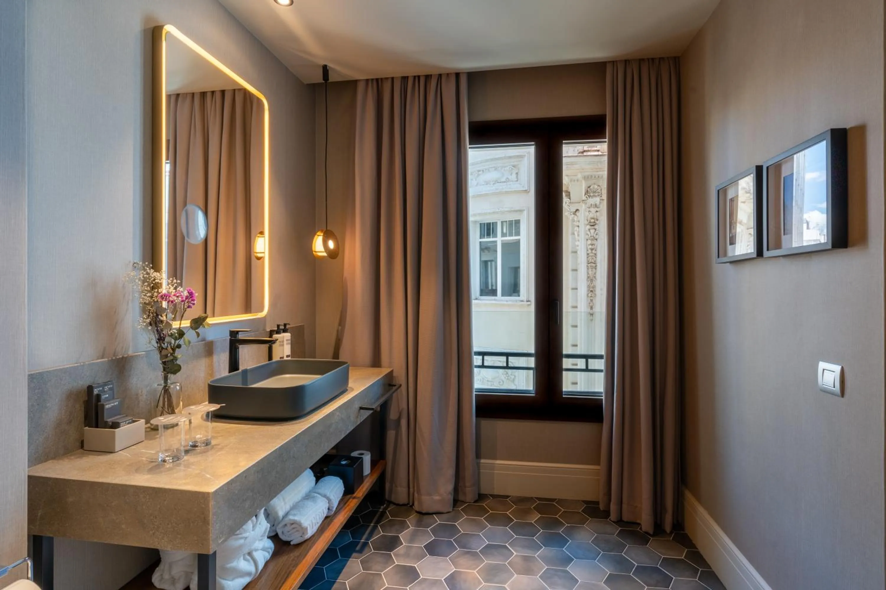 H10 Palacio Colomera