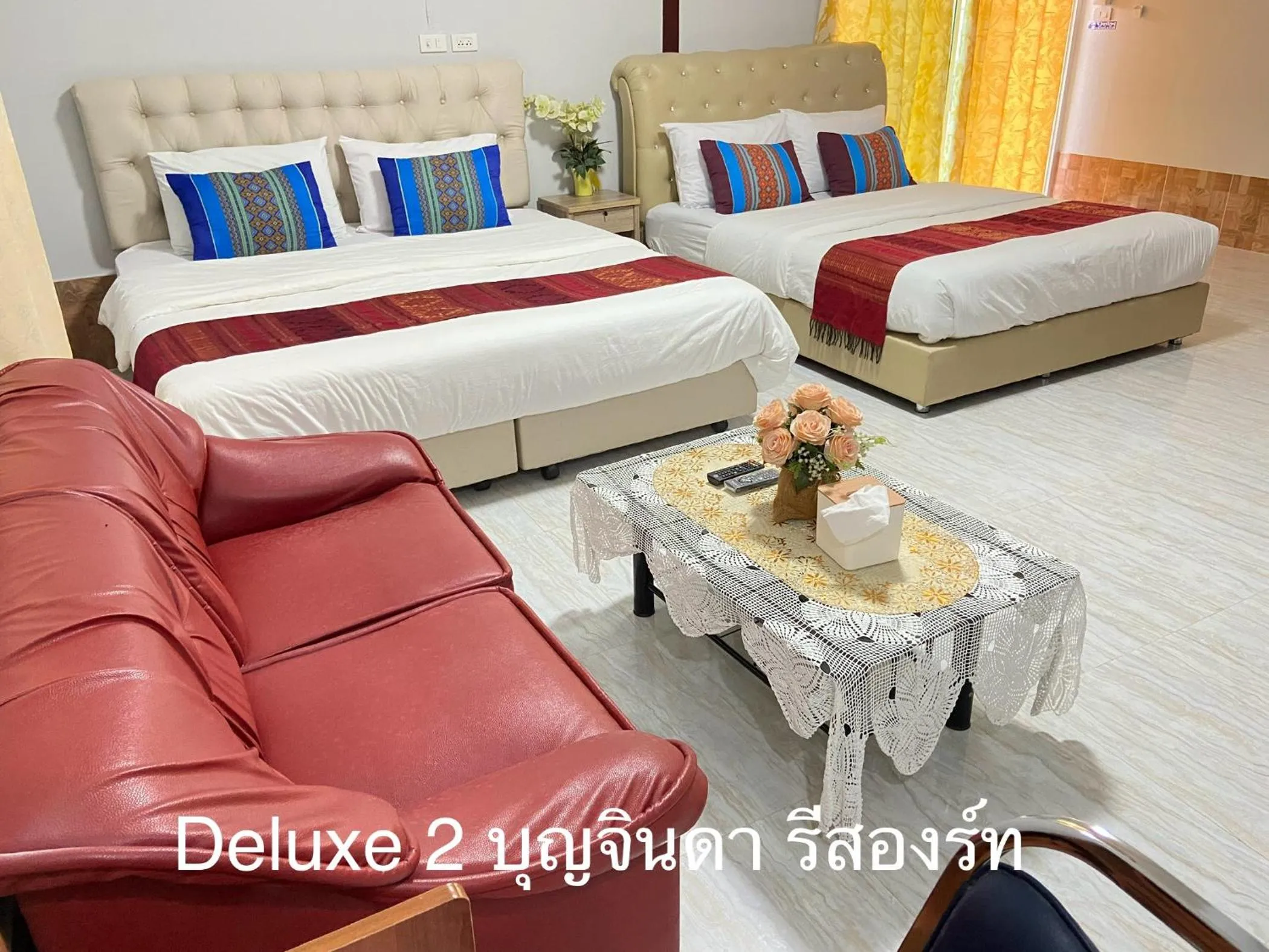 Bed in บุญจินดา รีสอร์ท