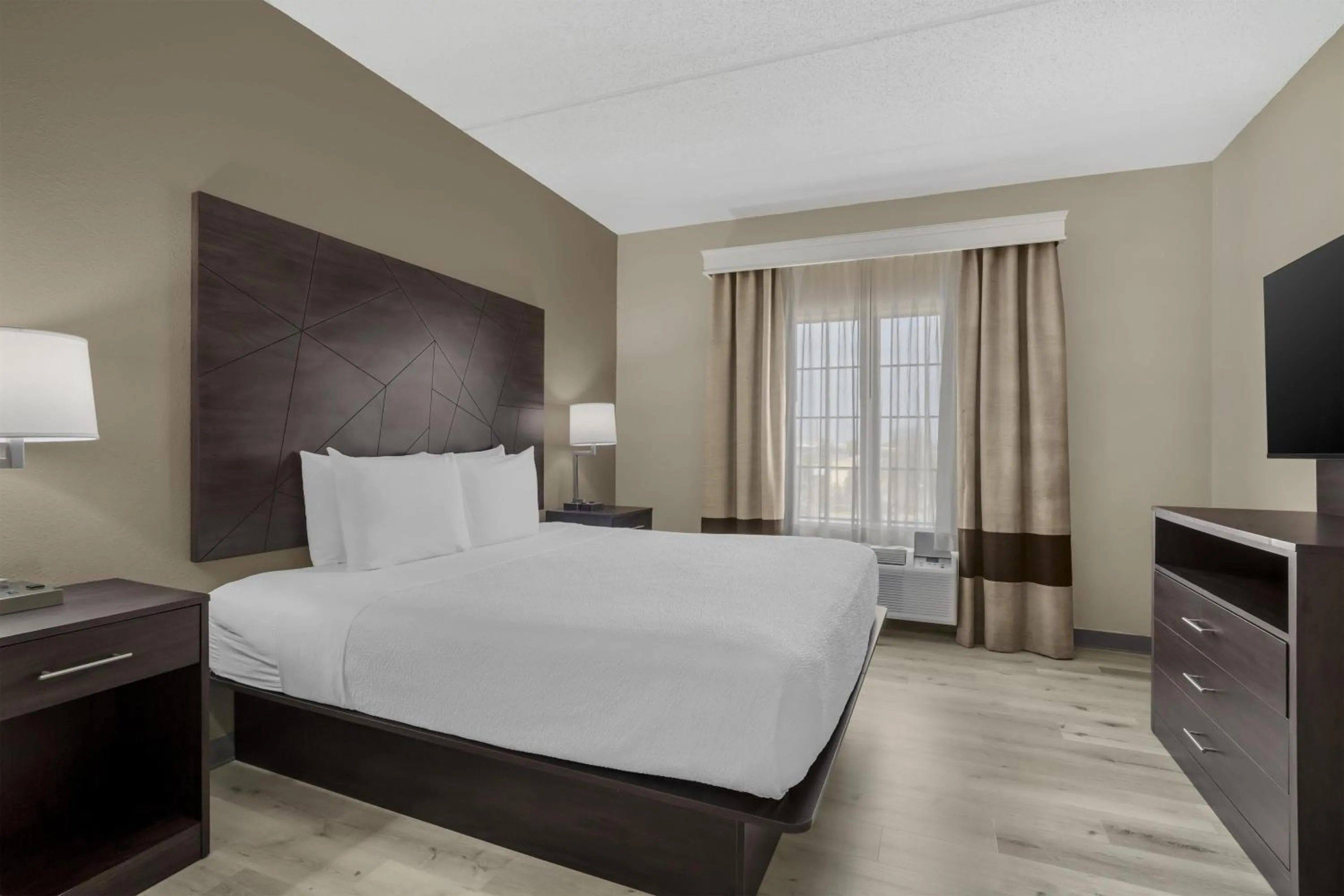 Bedroom, Bed in Best Western Kenner