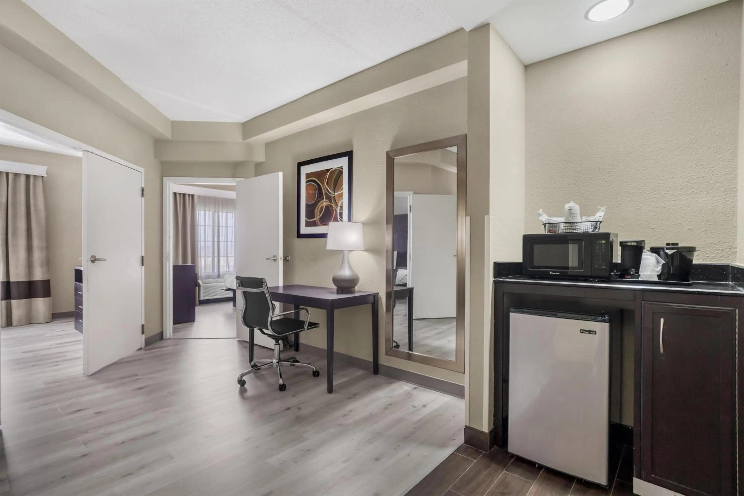 Bedroom in Best Western Kenner