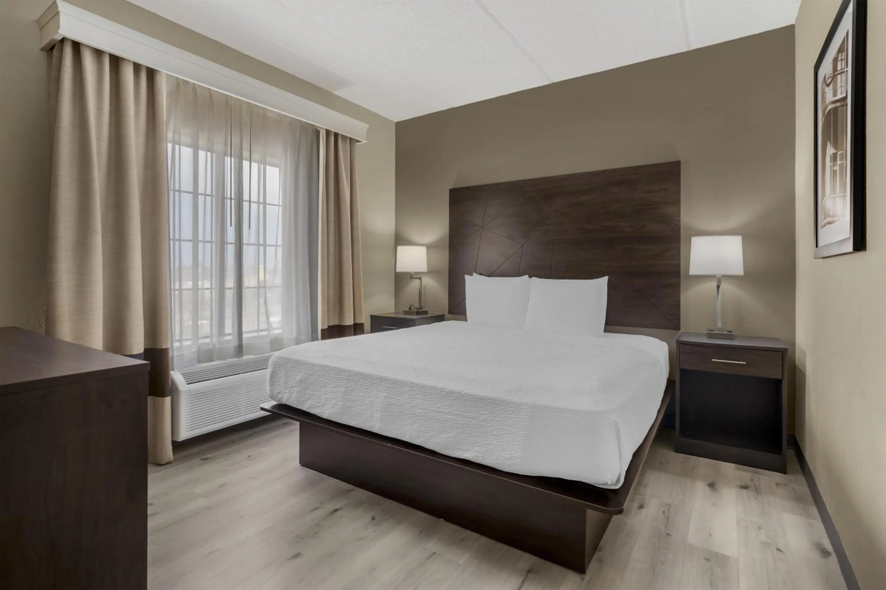 Bedroom, Bed in Best Western Kenner