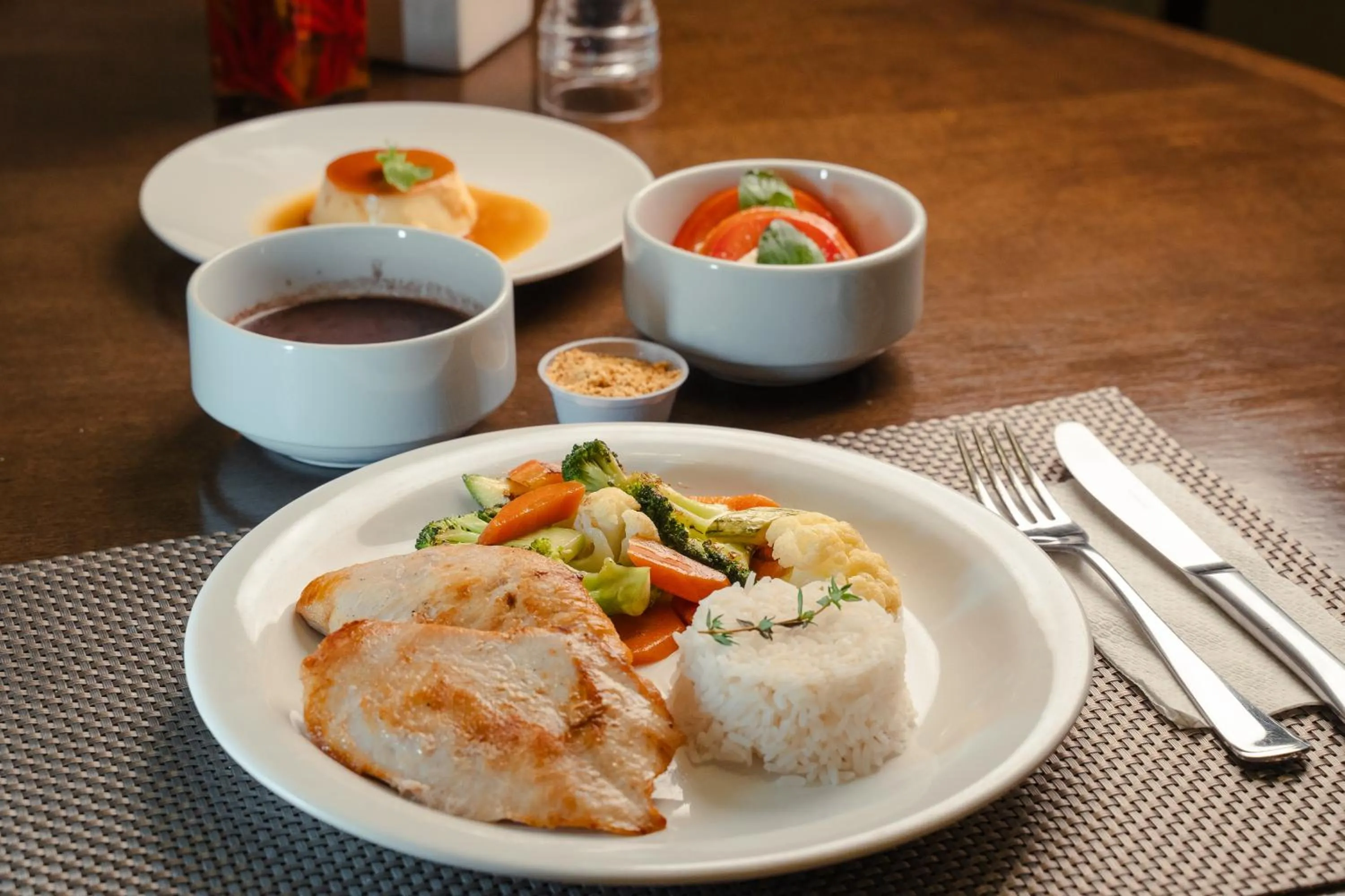 Restaurant/places to eat in Interclass Florianópolis