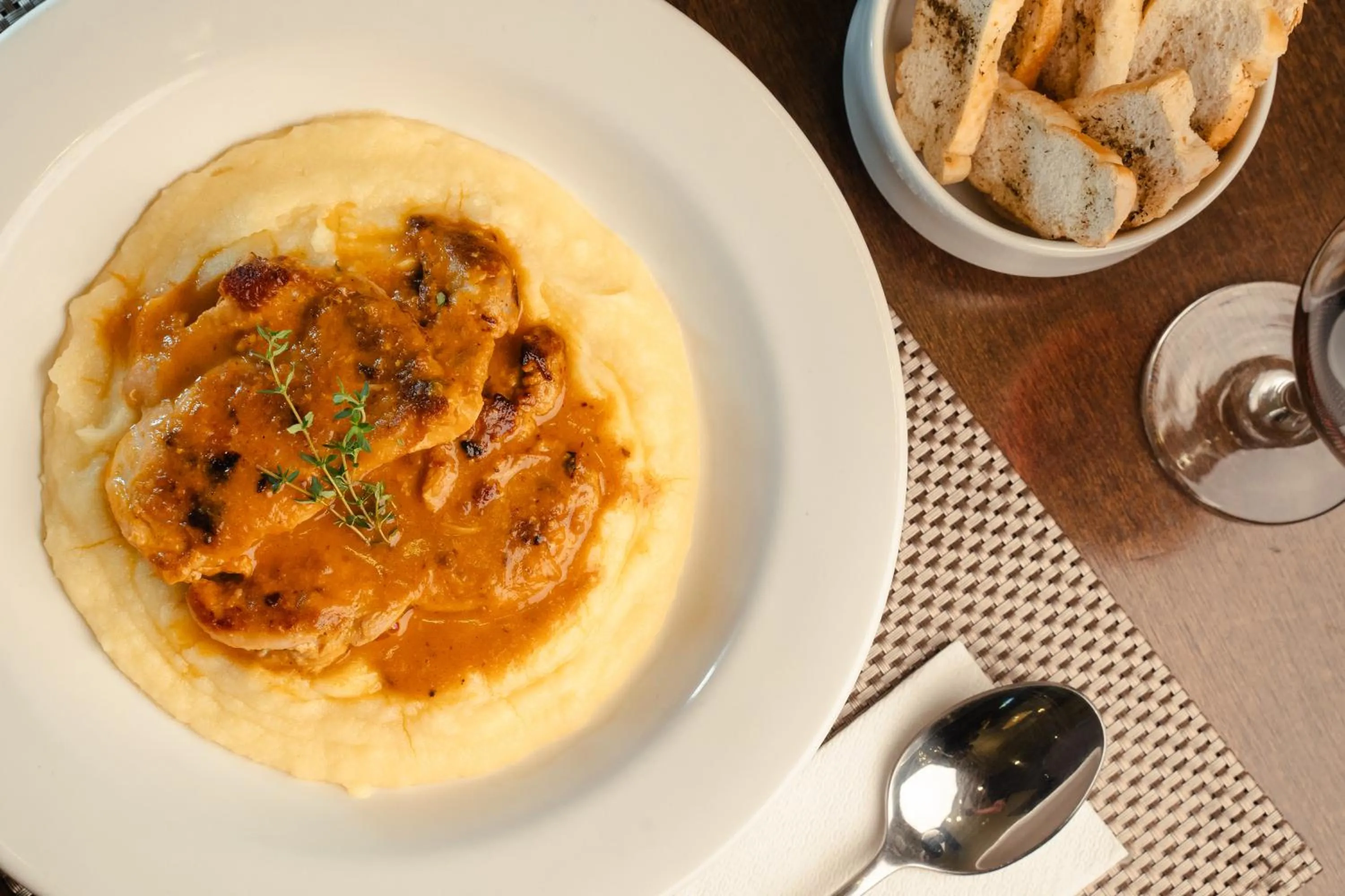 Restaurant/places to eat in Interclass Florianópolis