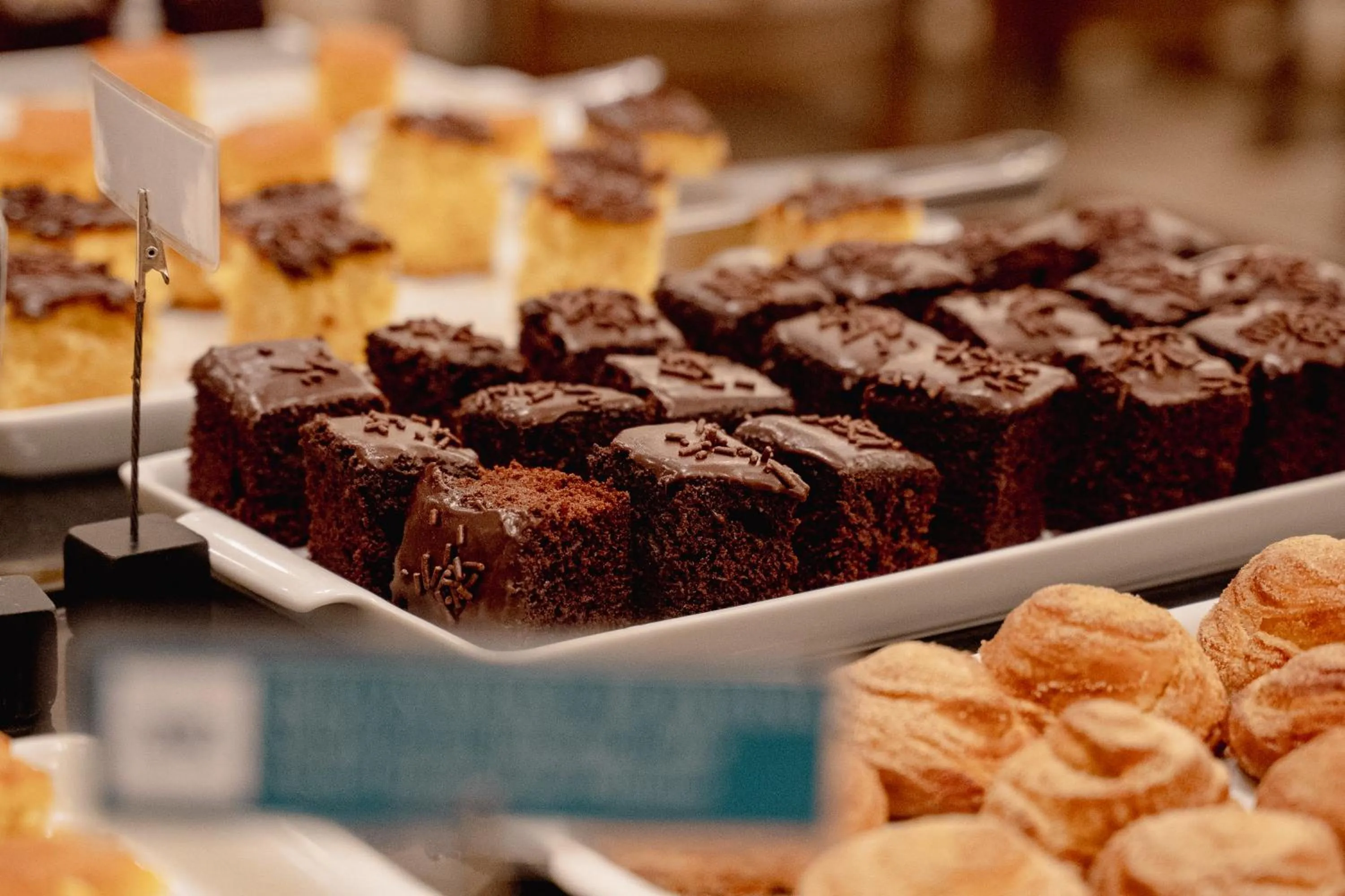 Buffet breakfast in Interclass Florianópolis