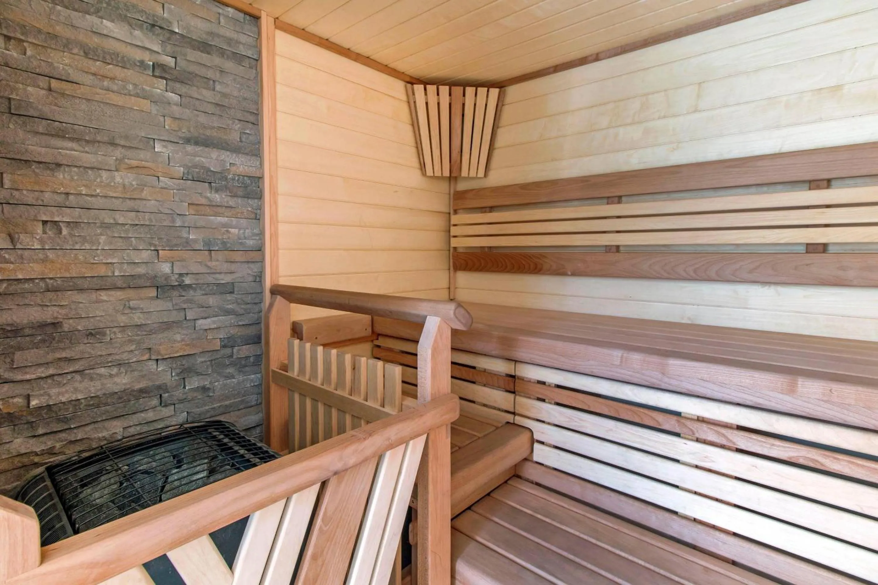 Fitness centre/facilities in UpValley Inn & Hot Springs, an Ascend Collection Hotel