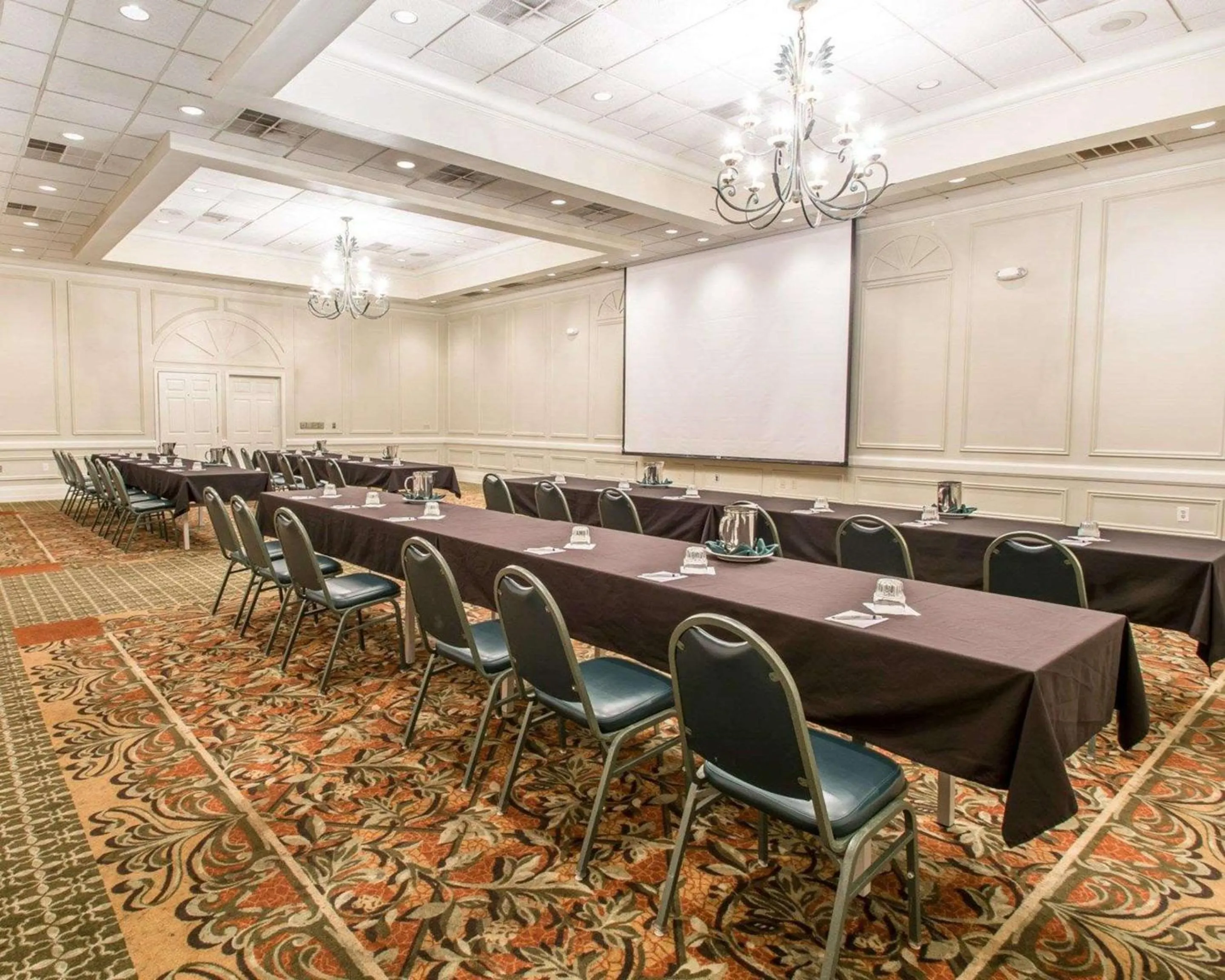 Meeting/conference room in Plantation Resort on Crystal River, Ascend Hotel Collection