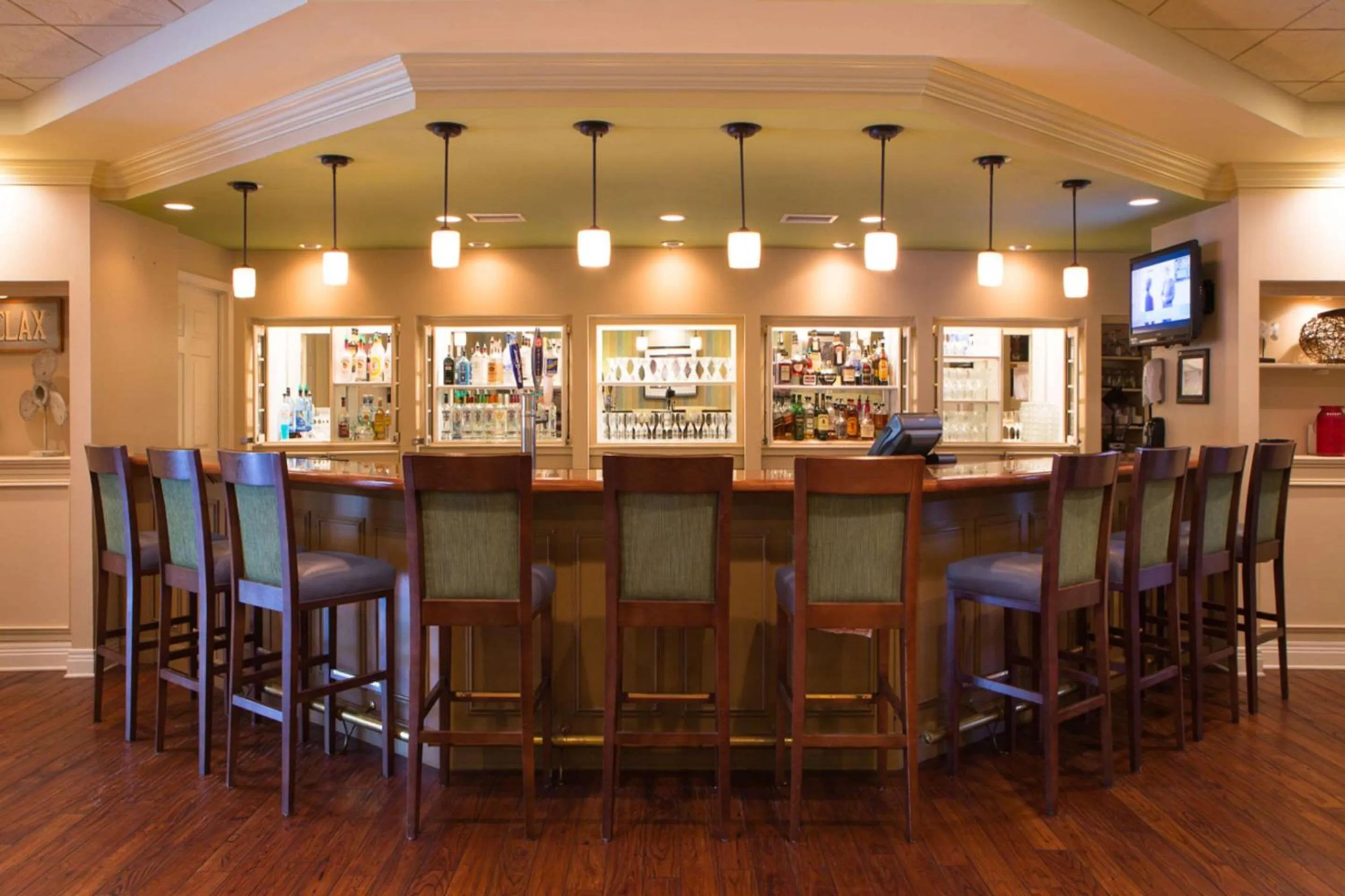 Restaurant/places to eat in Plantation Resort on Crystal River, Ascend Hotel Collection