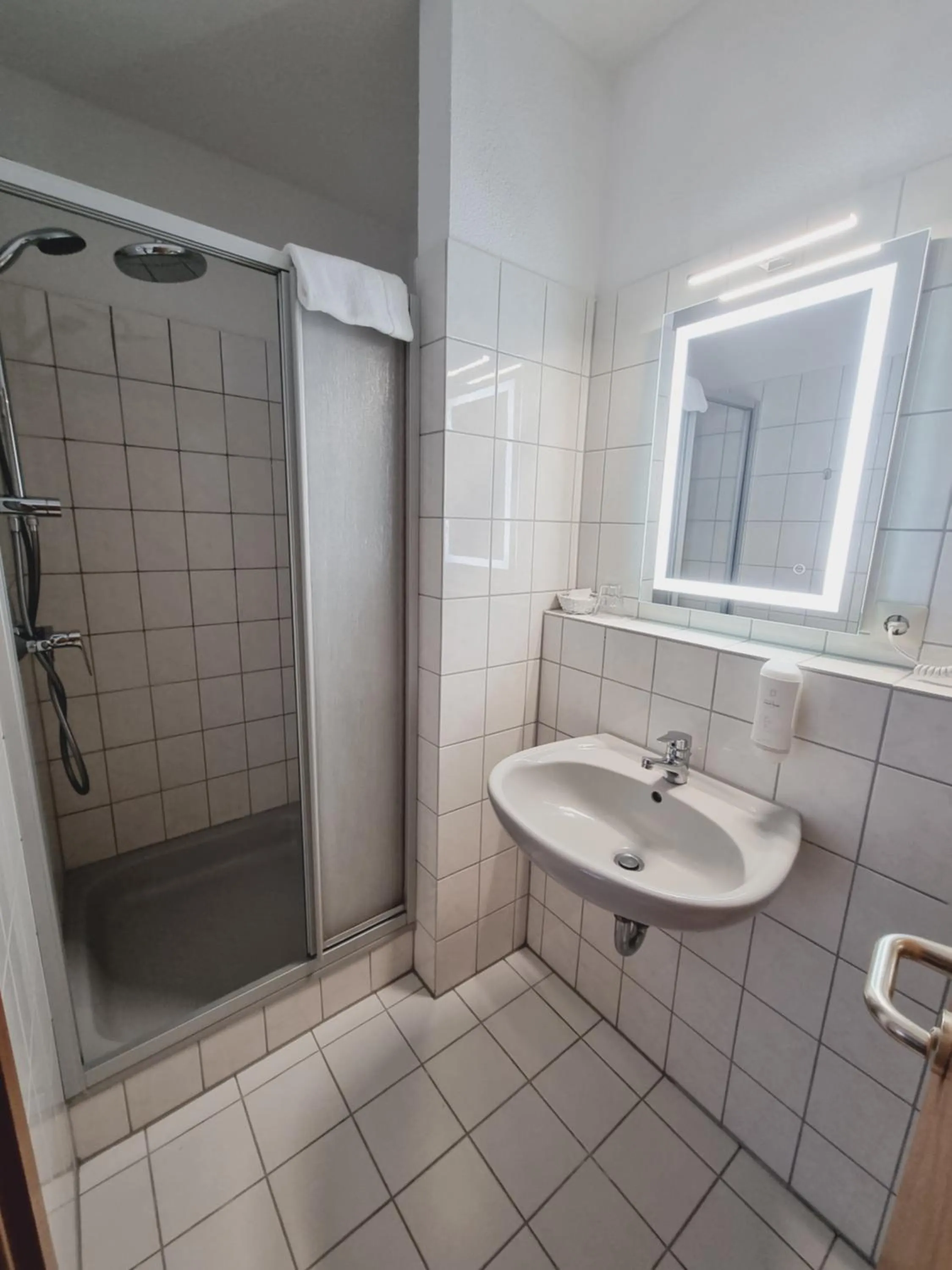 Shower in Hotel & Restaurant Tanne