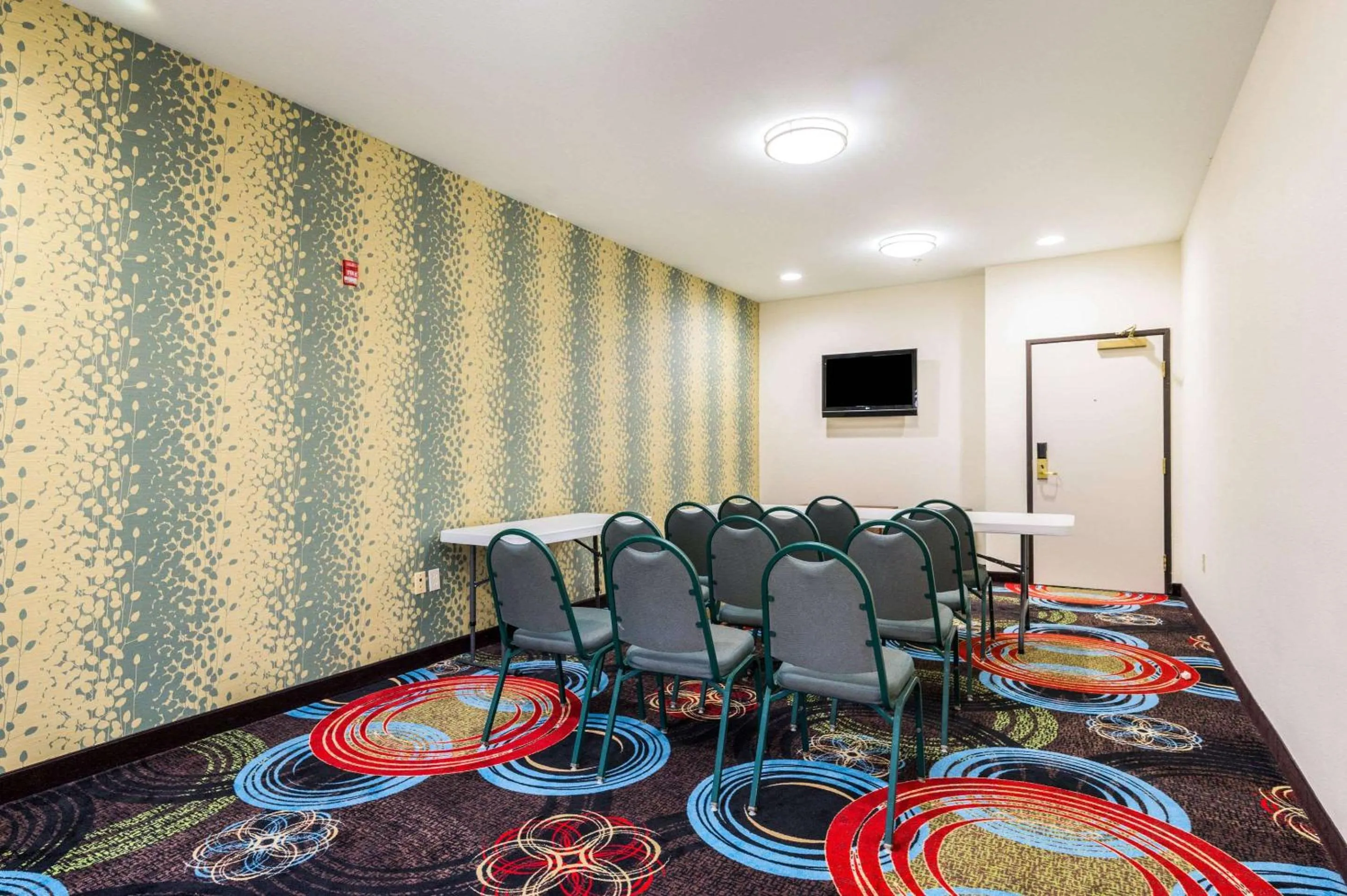 On site in Clarion Pointe Madison-Huntsville