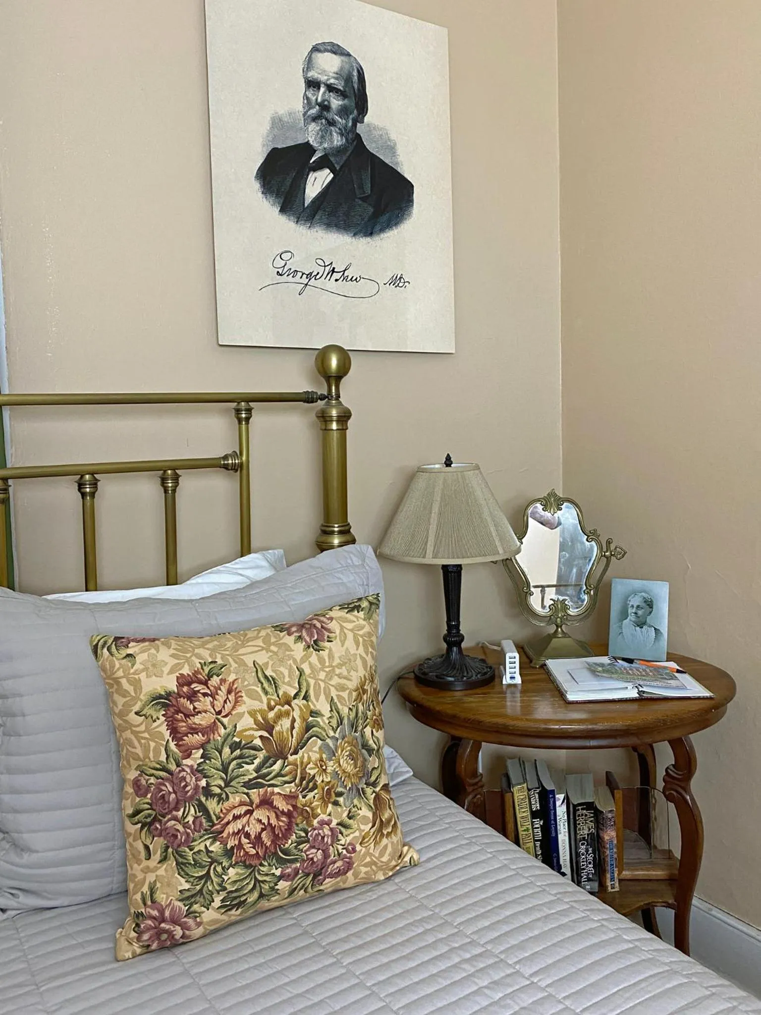 Decorative detail in Lightner Farmhouse B&B