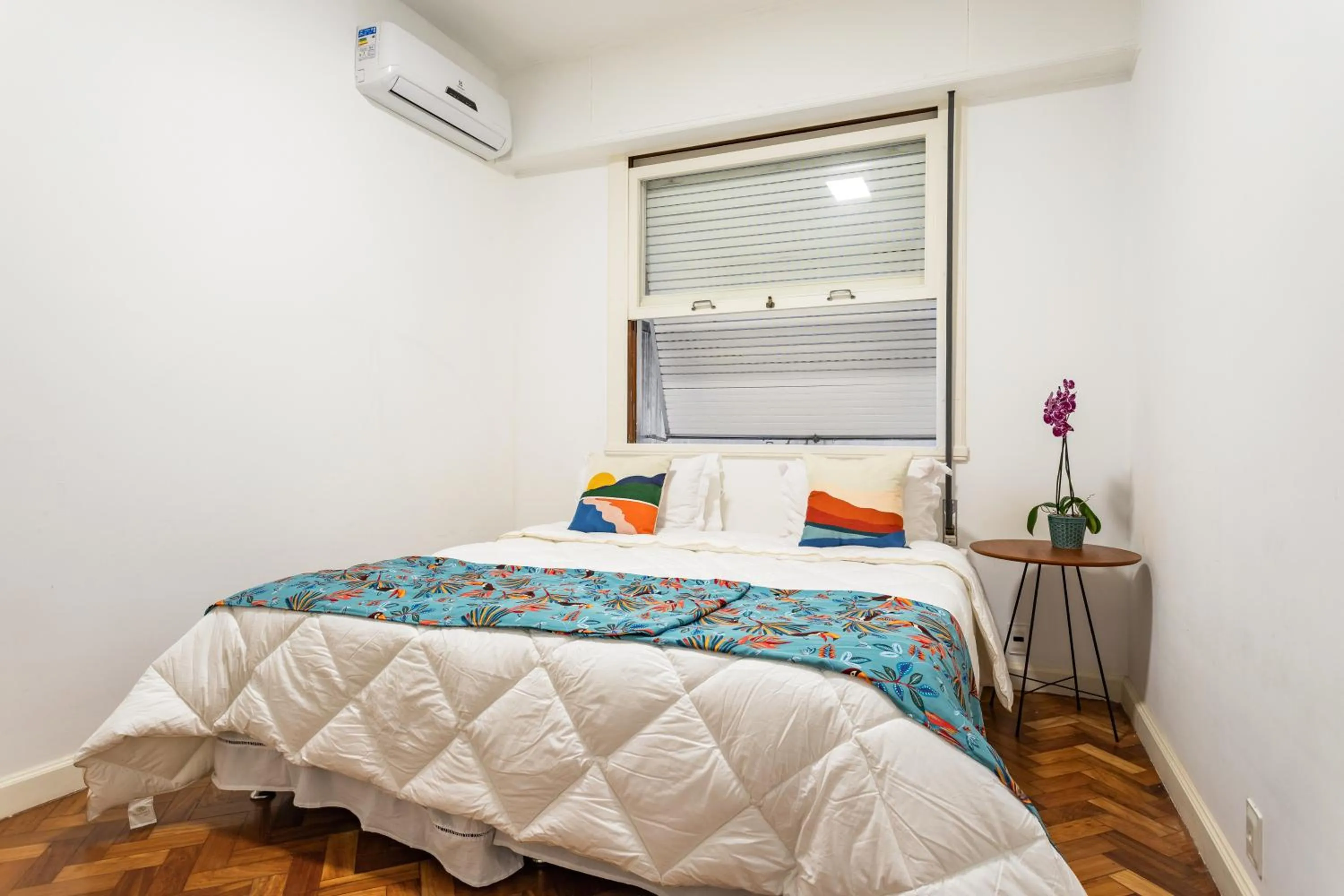 Bed in Unhotel - Charmoso Apartamento Temporada com 3 quartos em Copacabana
