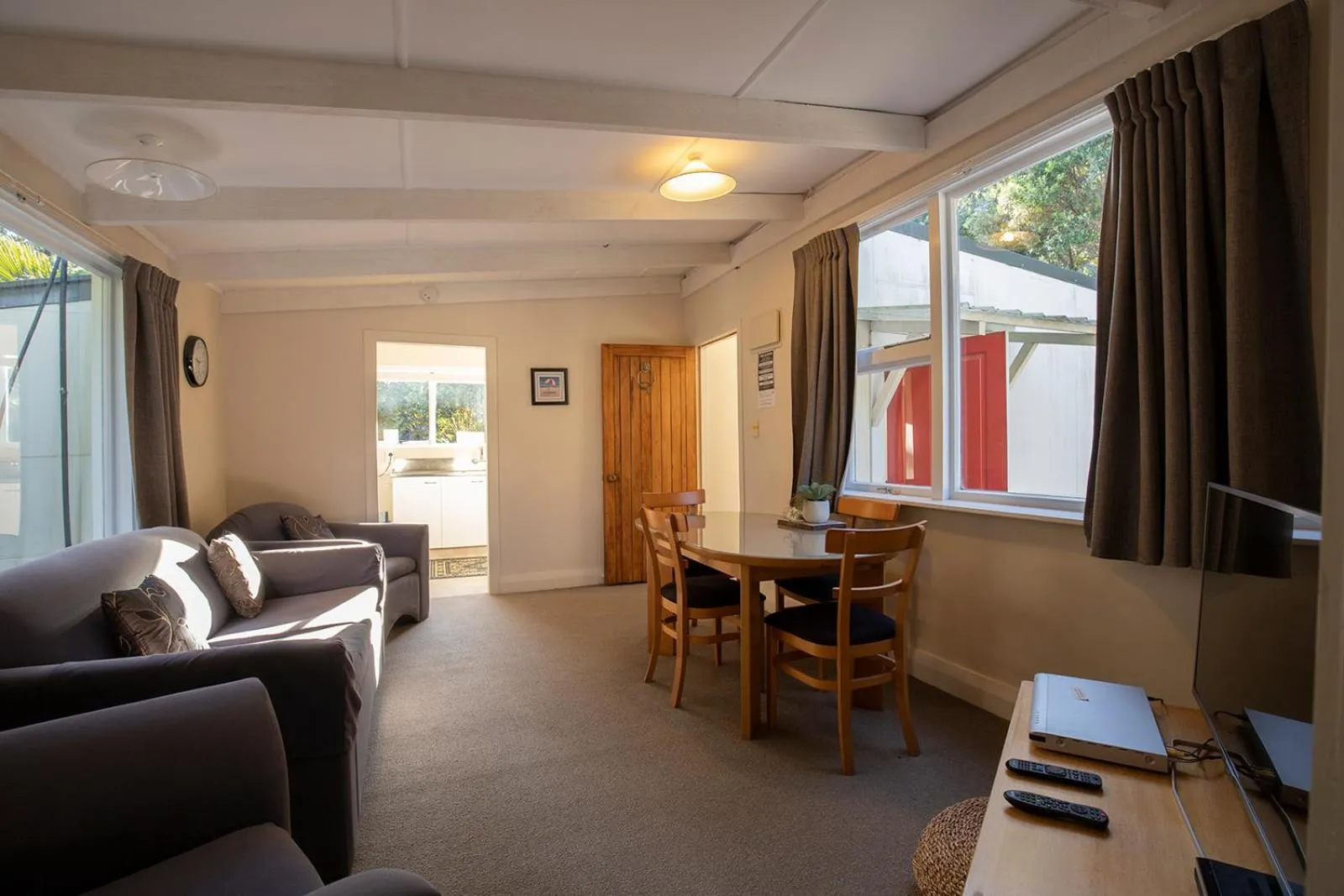 TV and multimedia in Punakaiki Beachfront Motels