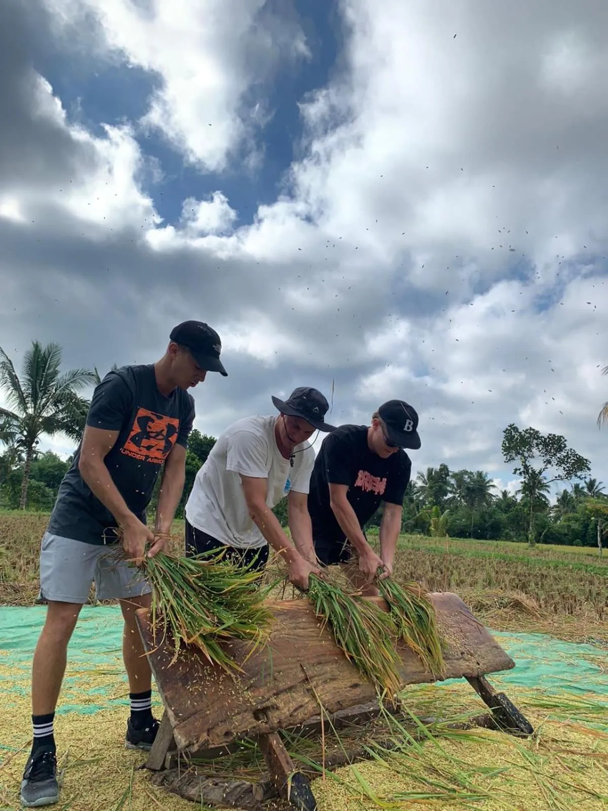 People in Pondok Tetebatu Cottages and Cafe