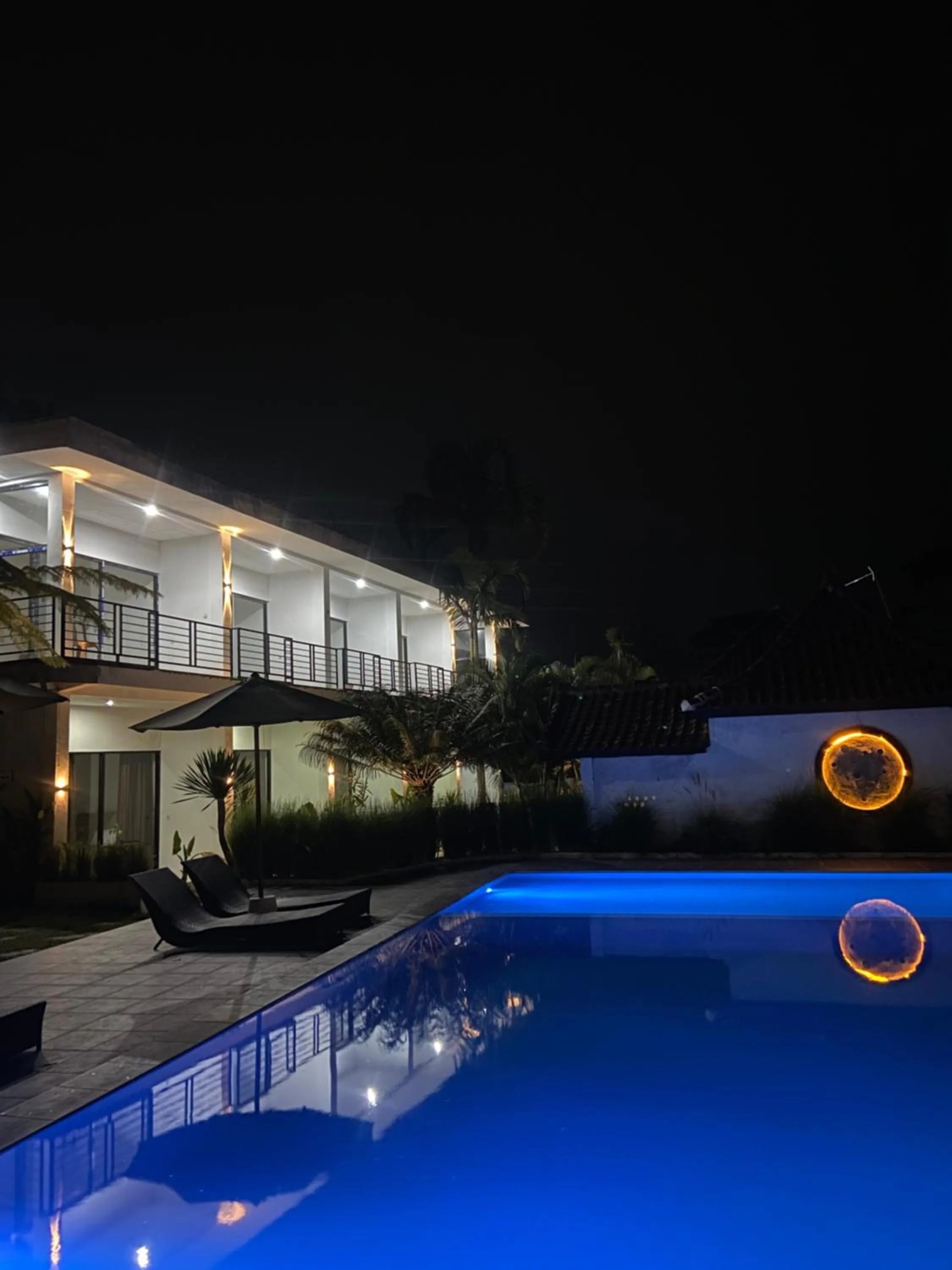 Night in Pondok Tetebatu Cottages and Cafe