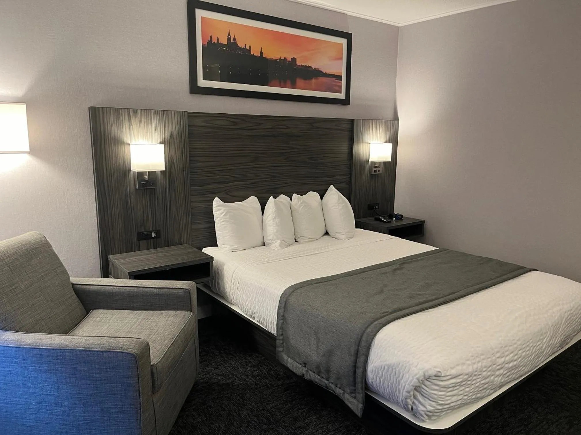 Bed in Travelodge by Wyndham Ottawa East