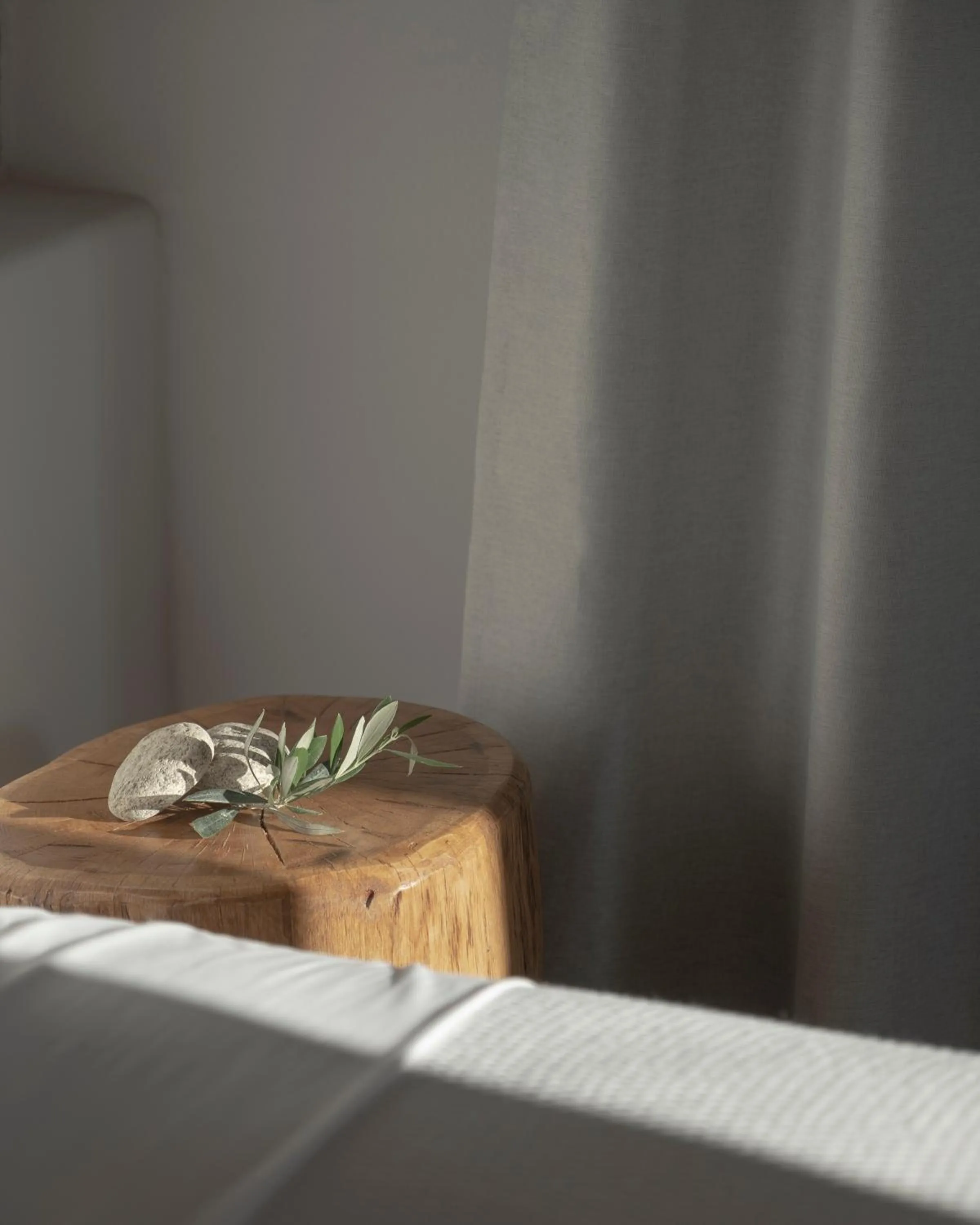 Decorative detail, Bed in Mykonos Essence Adults Only