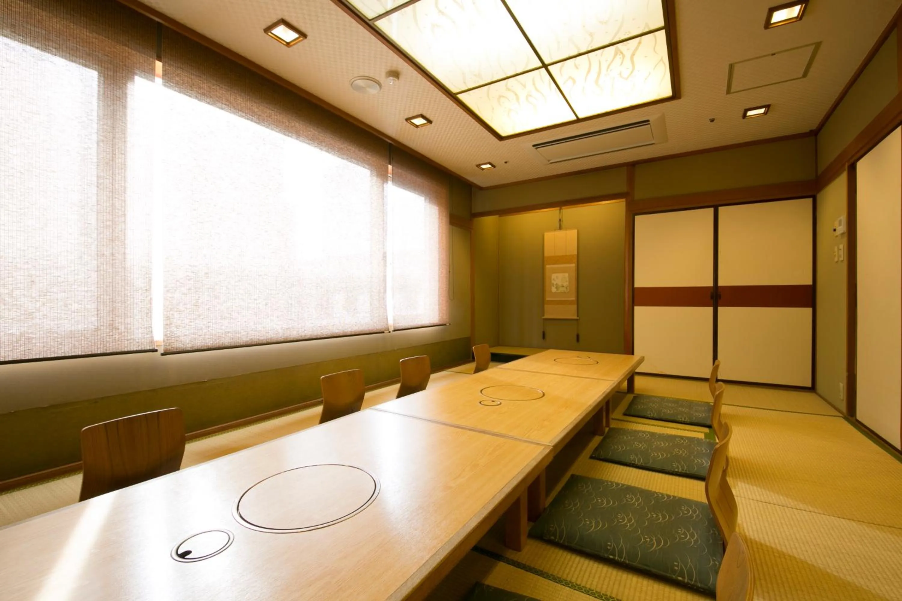 Restaurant/places to eat in Tottori Washington Hotel Plaza