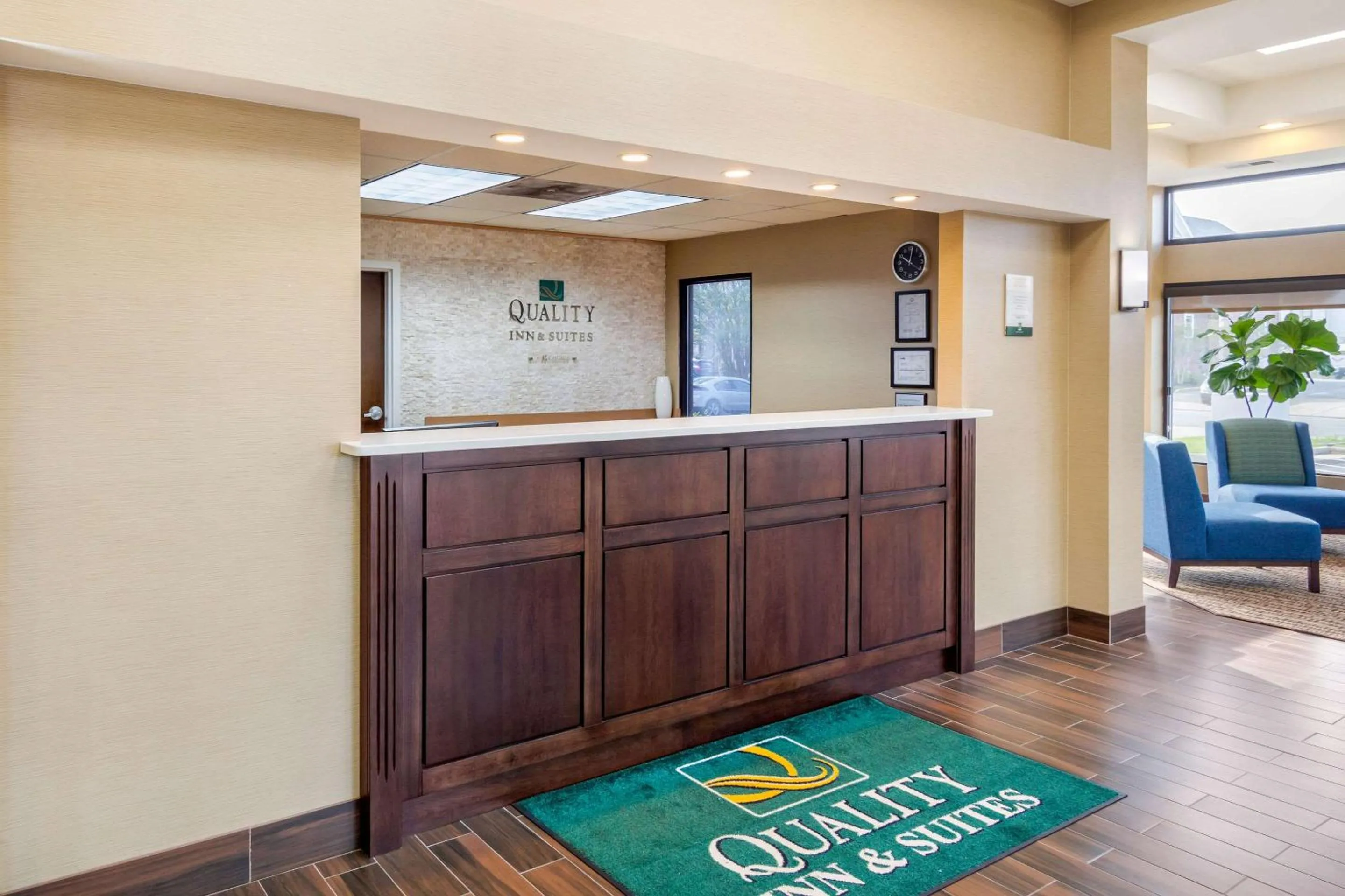 Lobby or reception in Quality Inn & Suites Olde Town
