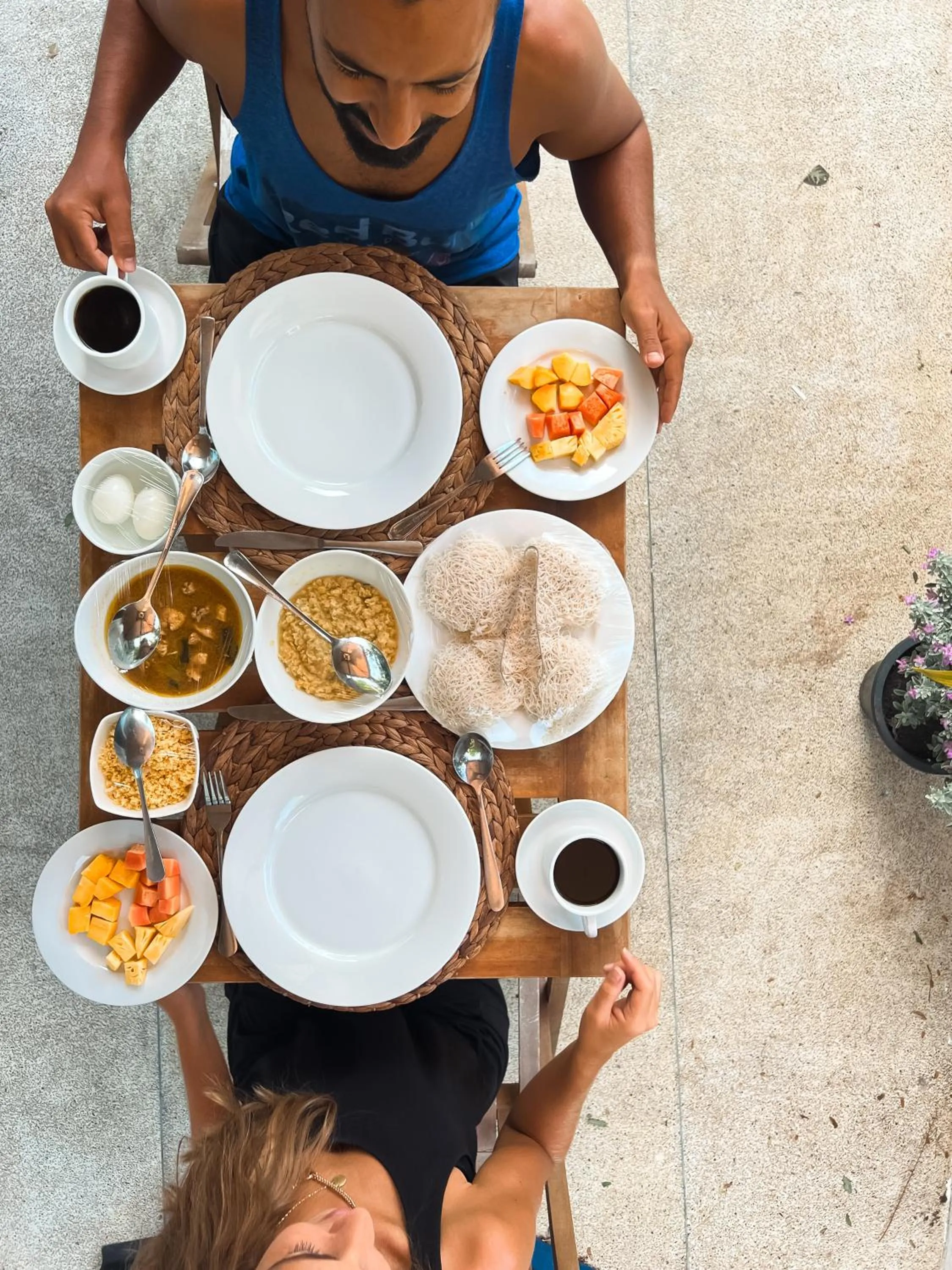 Restaurant/places to eat in Angam Villas Colombo