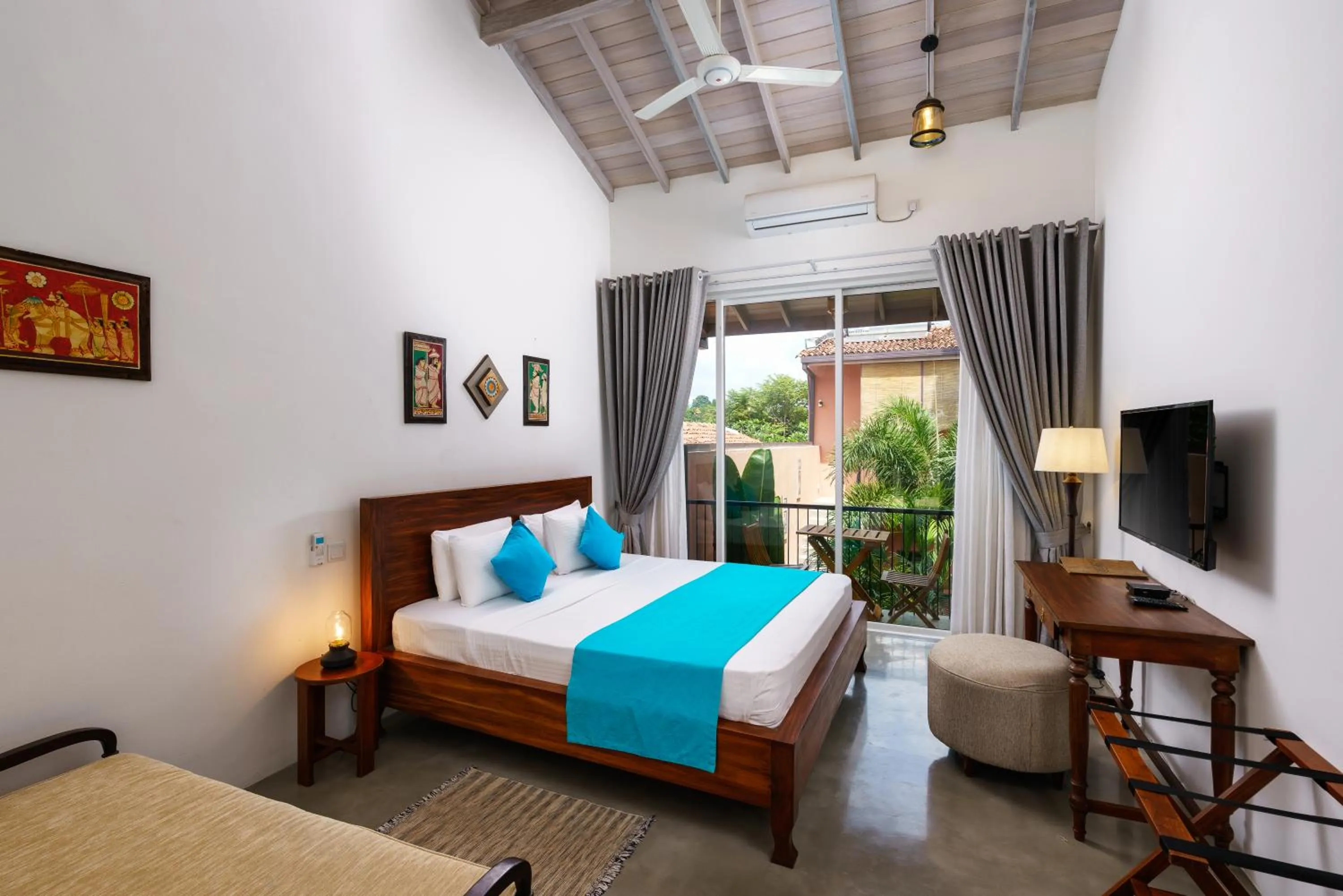 Bed in Angam Villas Colombo